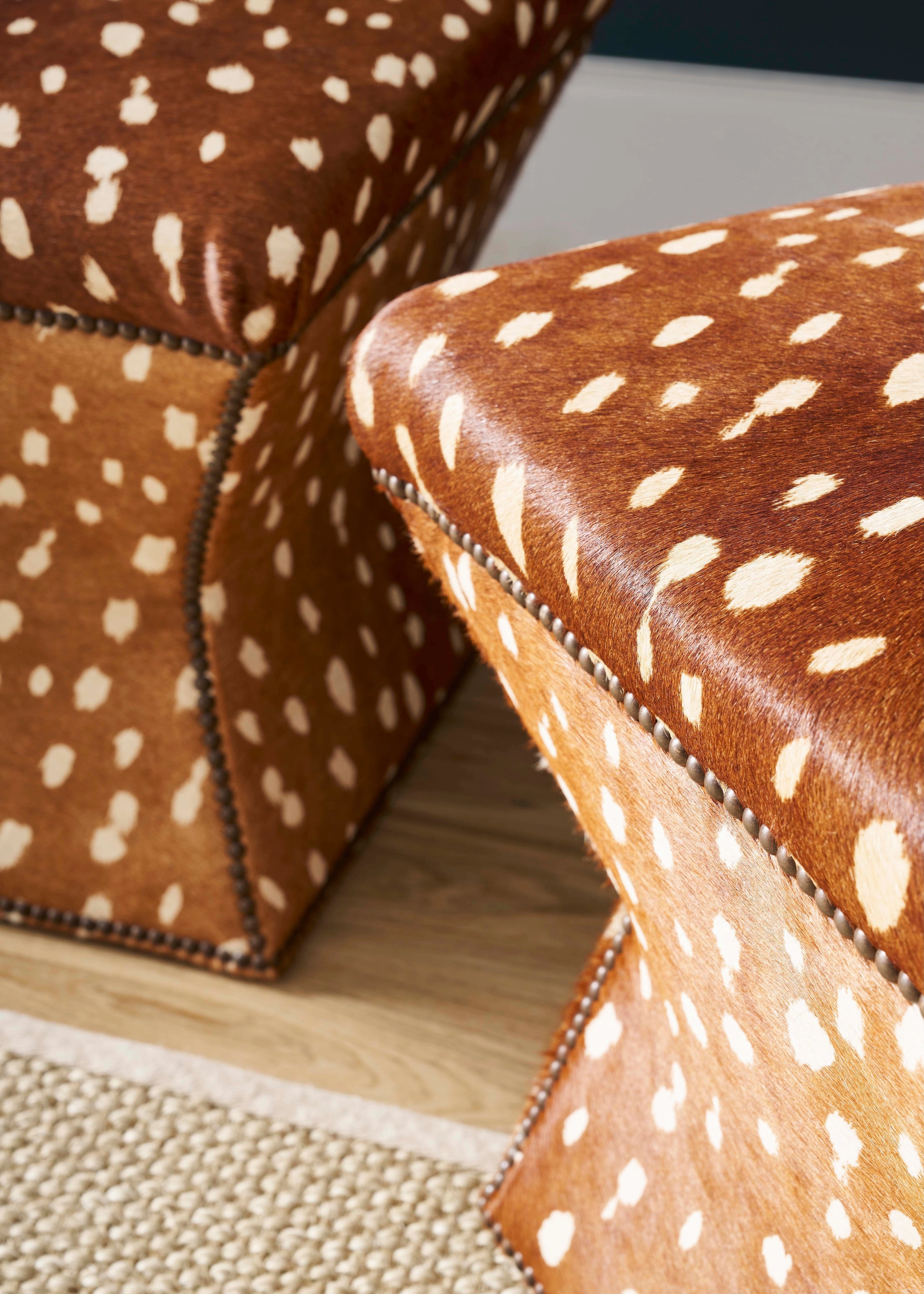 Axis Print Hourglass Stool