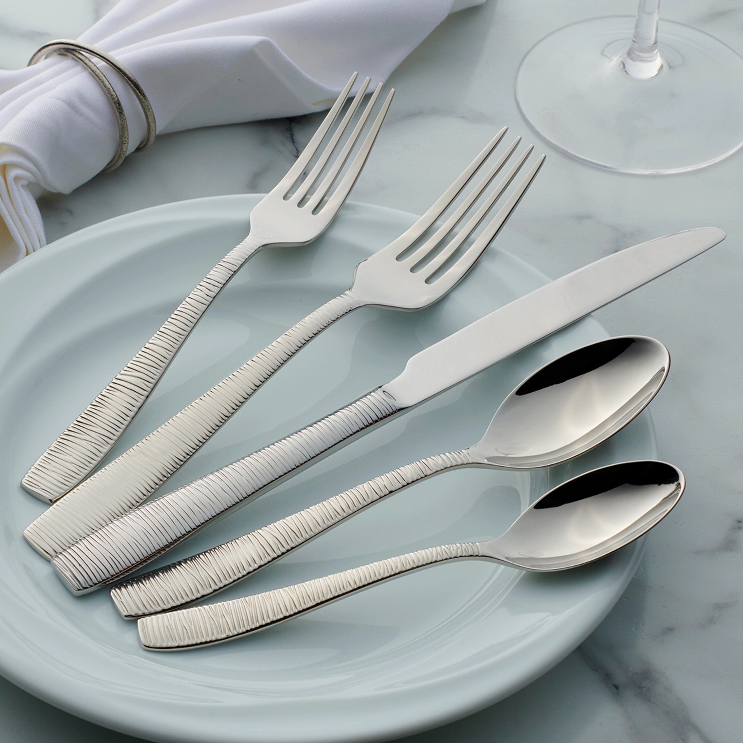 Bandera 20 Piece Flatware Set