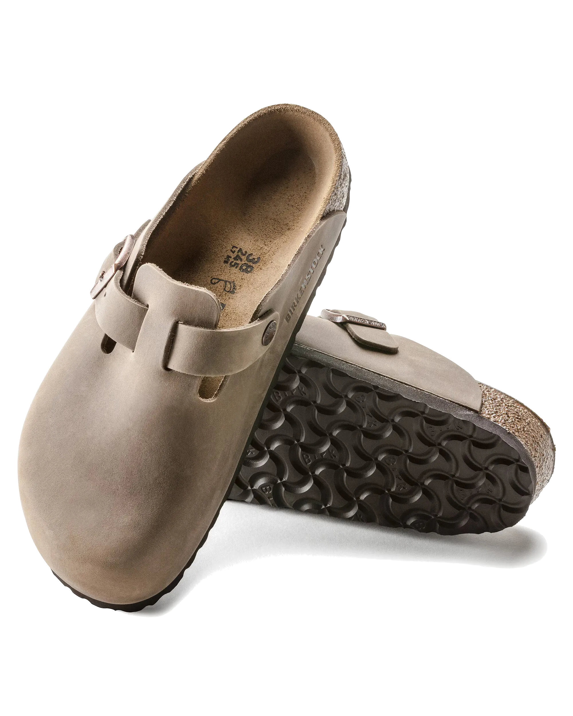 Birkenstock Shoes Boston Oiled Leather Sandals in Tobacco Brown