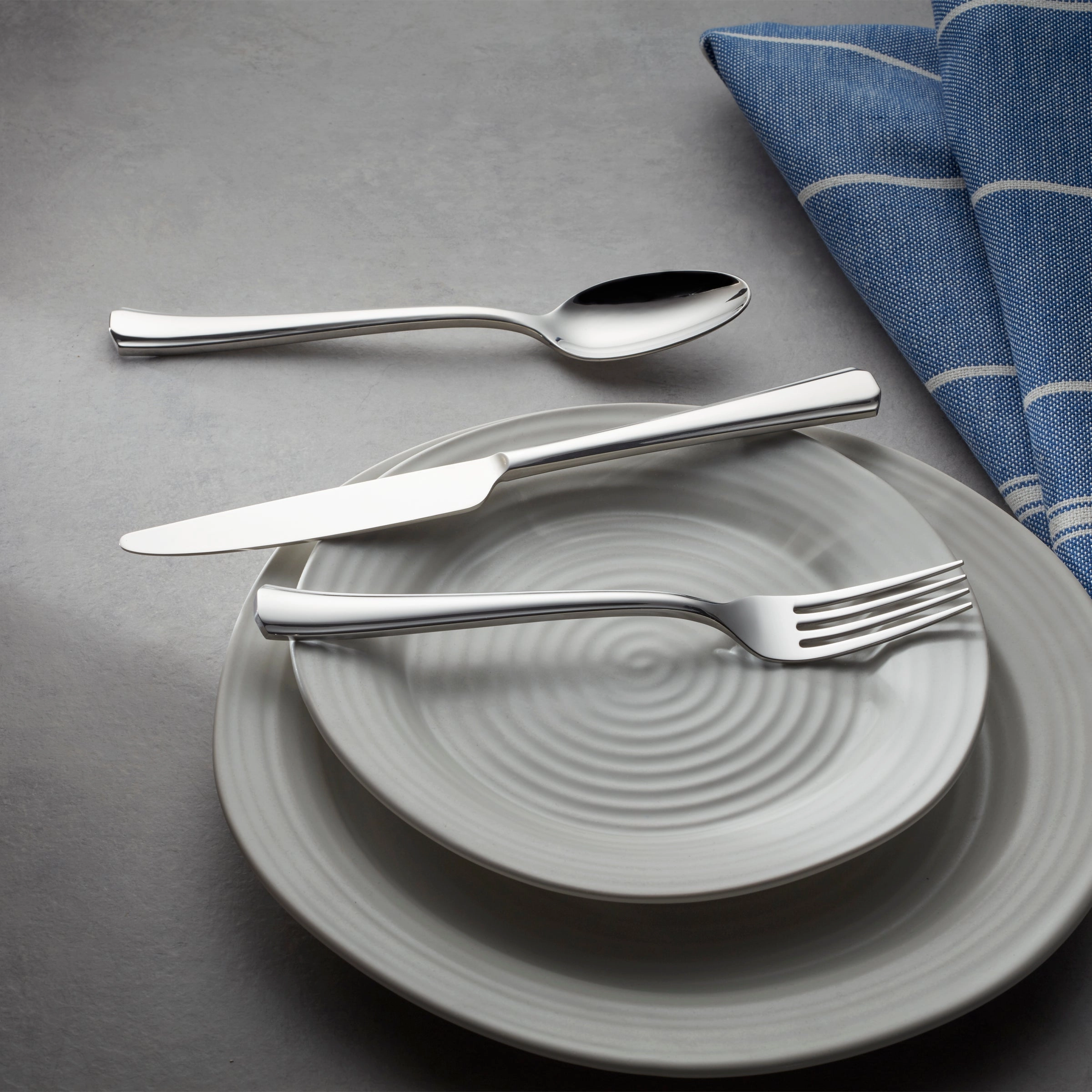 Bleeker 20 Piece Flatware Set