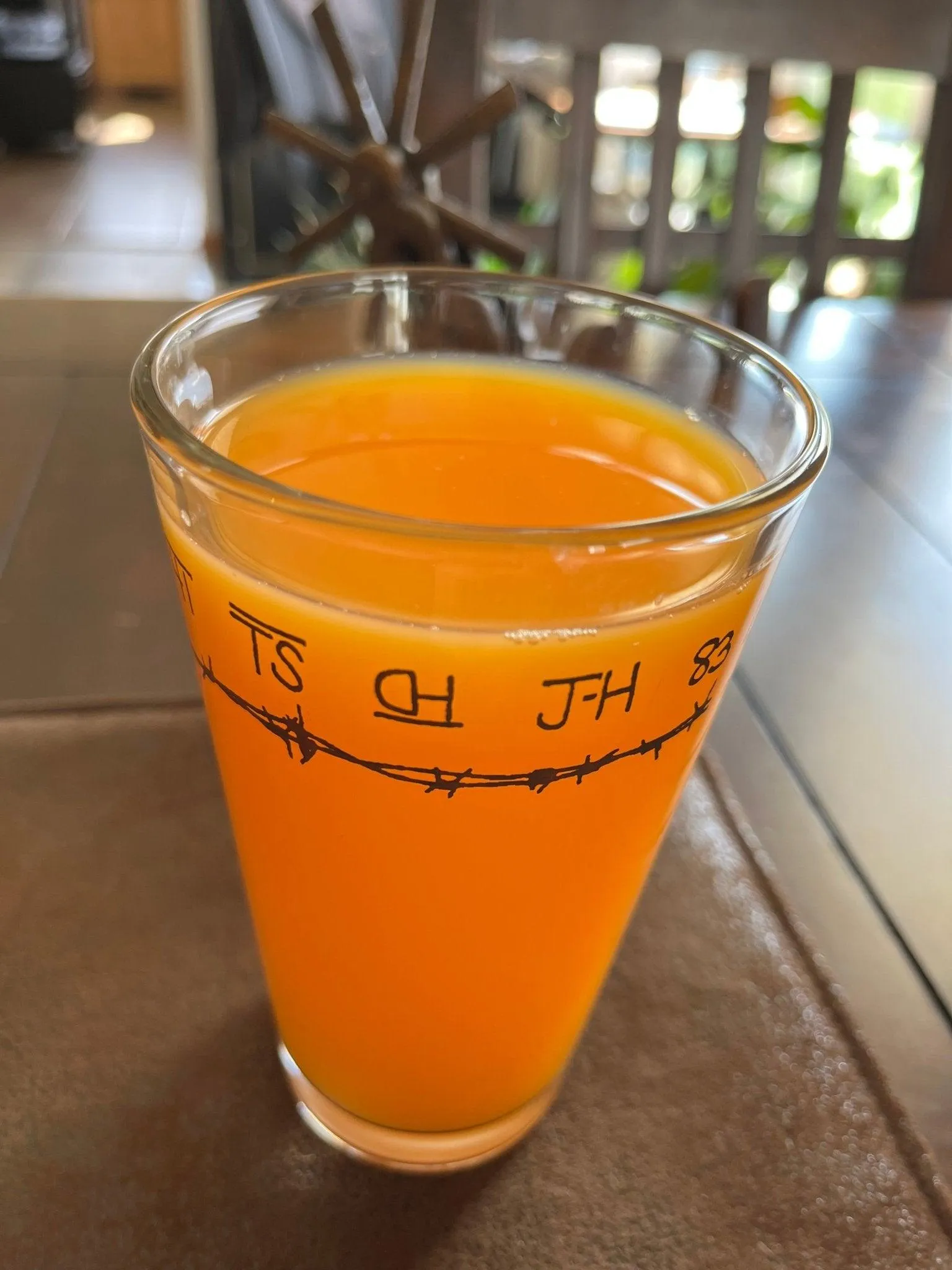 Blue Mountain Brands Pint Glasses