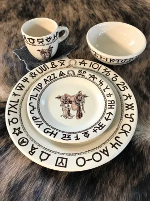 Boots & Brands Western China Dinnerware toilet seat cover, slow close seat