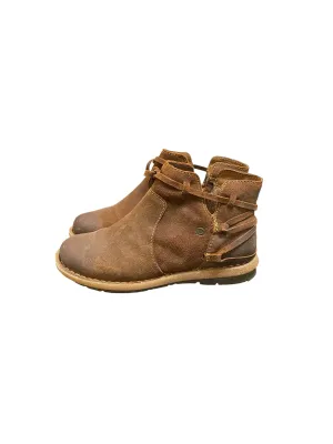 Boots Ankle Flats By Born In Brown, Size: 9 born