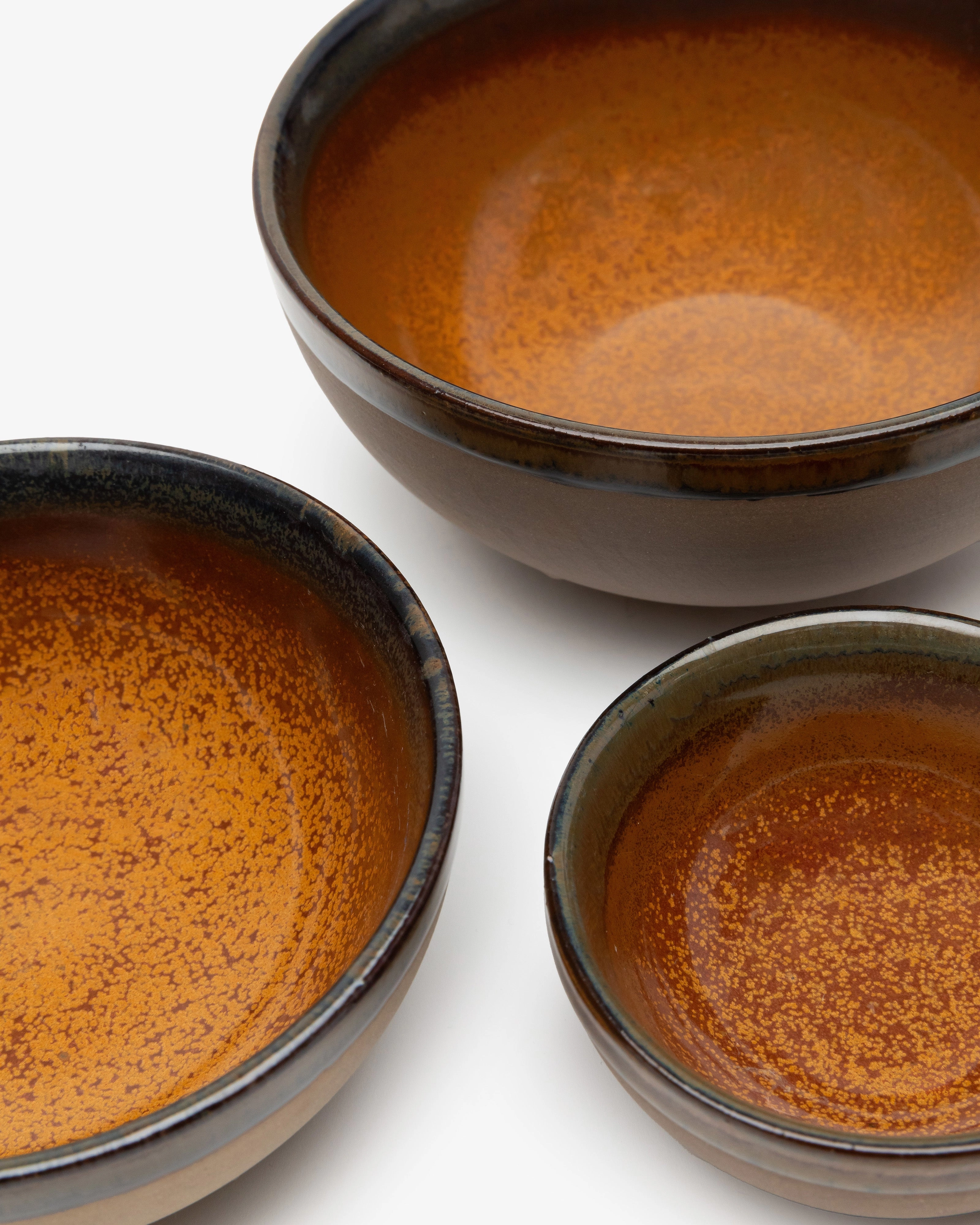Bowl L rusty brown Surface