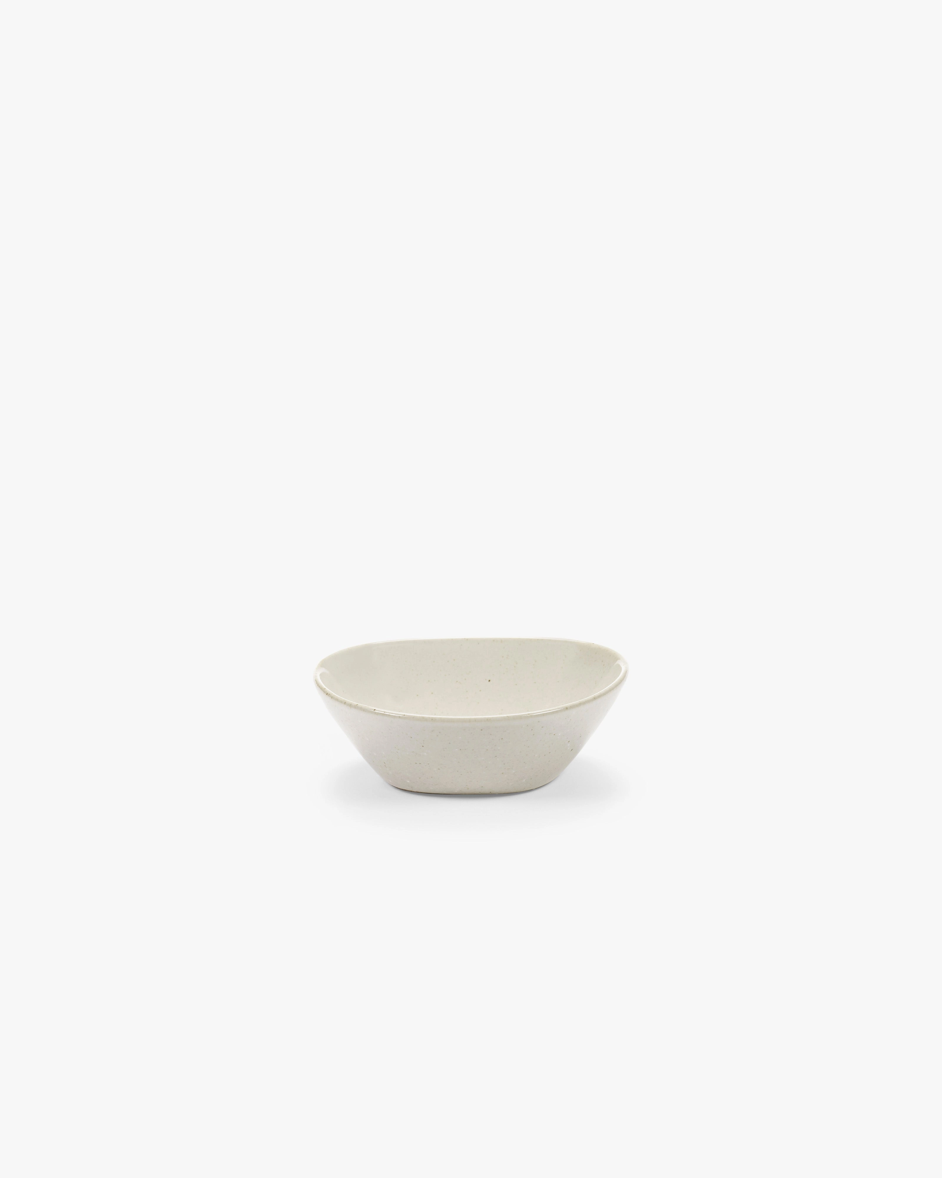 Bowl XS off-white Out of lines