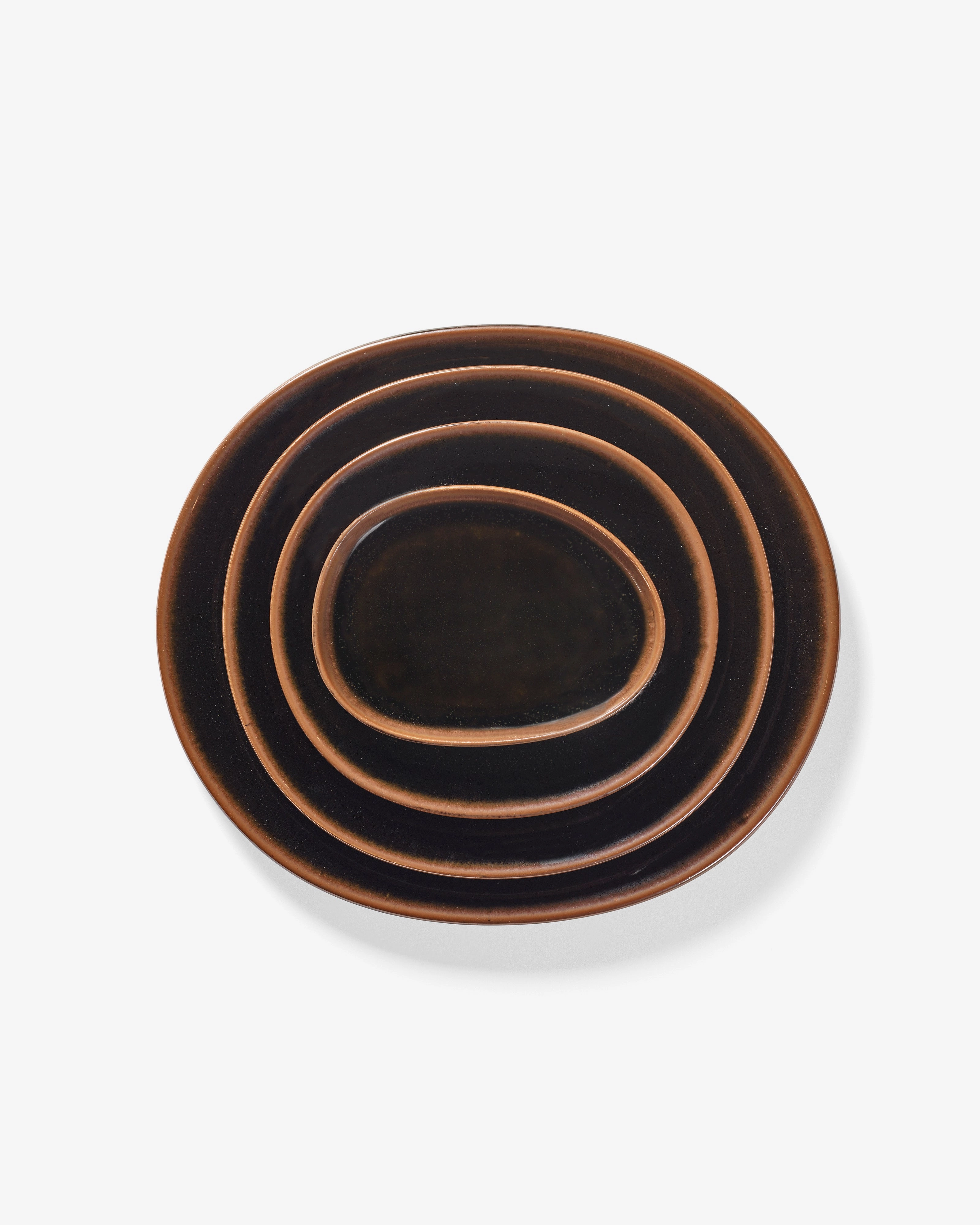 Bread plate dark brown Out of lines