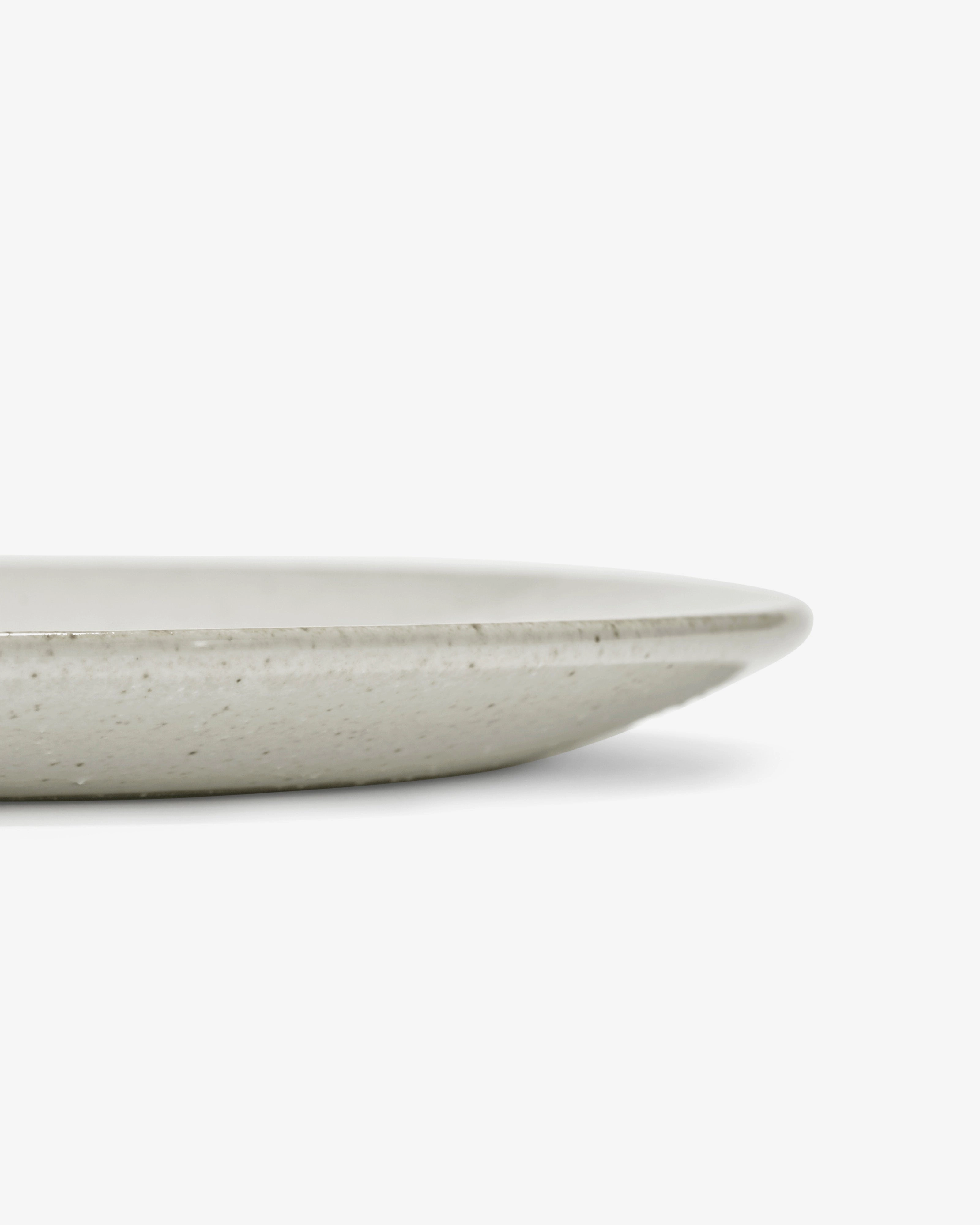 Breakfast plate off-white Out of lines