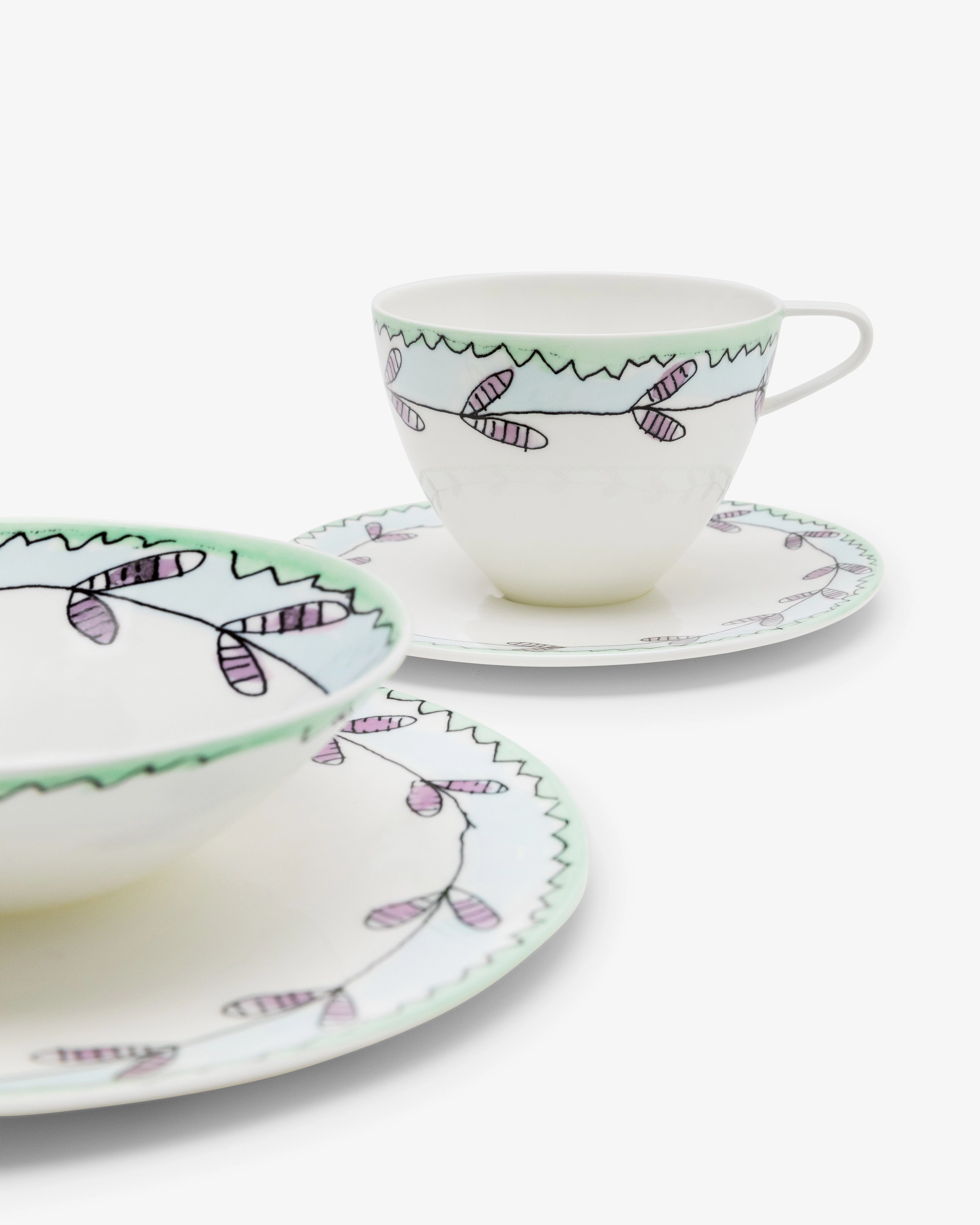 Breakfast set 16 pieces blossom milk midnight flowers