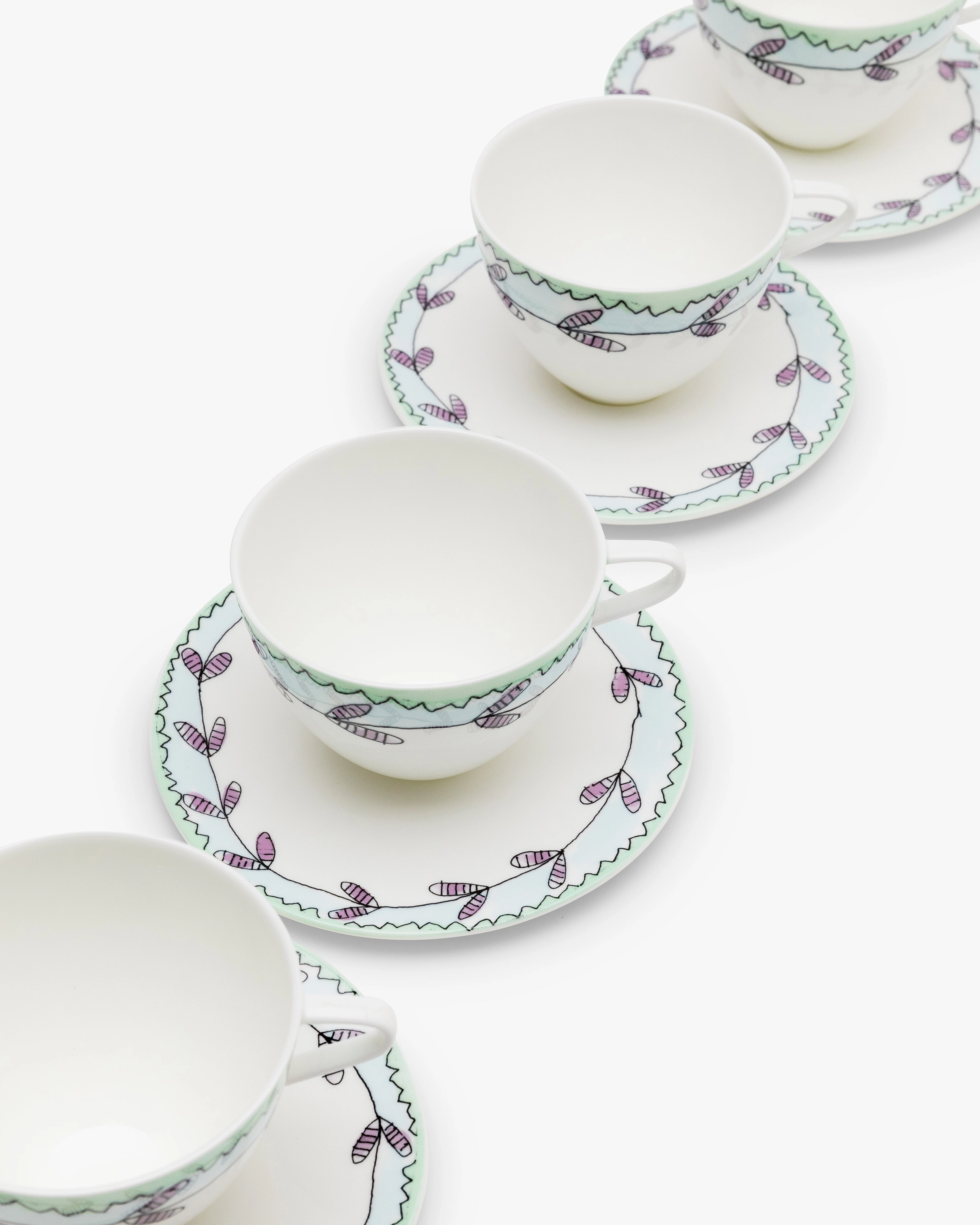 Breakfast set 16 pieces blossom milk midnight flowers