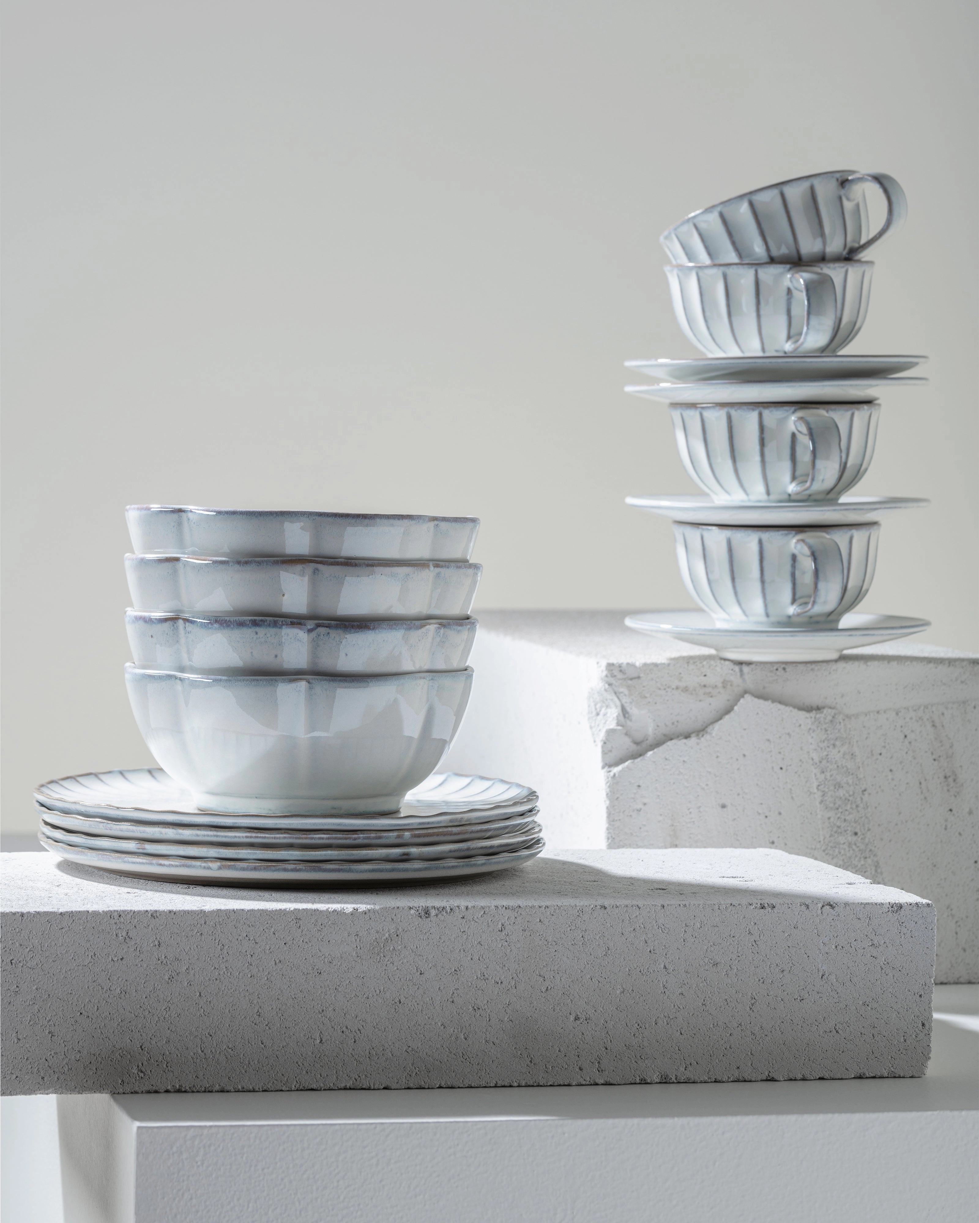 Breakfast Set 16 pieces white Inku