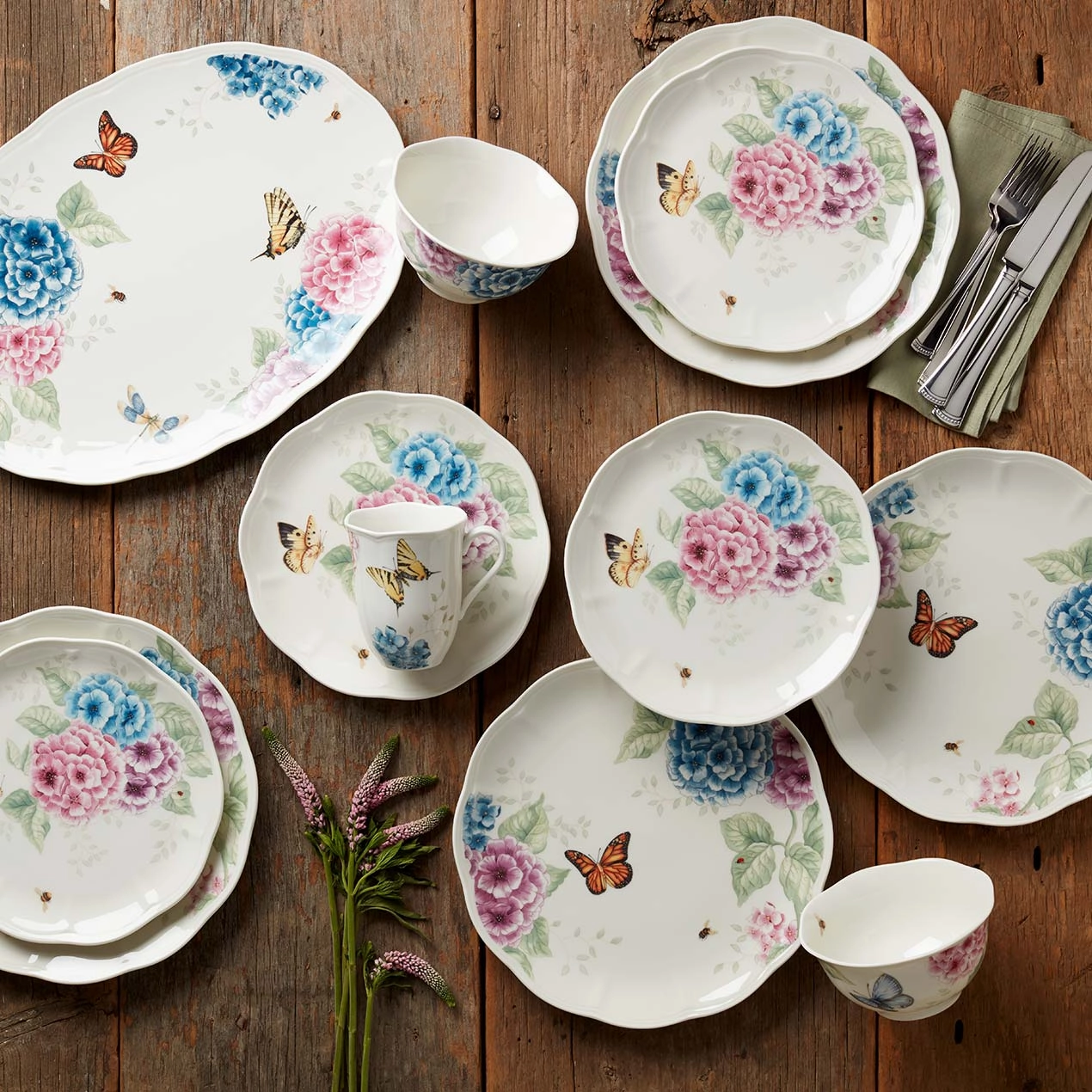 Butterfly Meadow Hydrangea Mugs - Set of 4