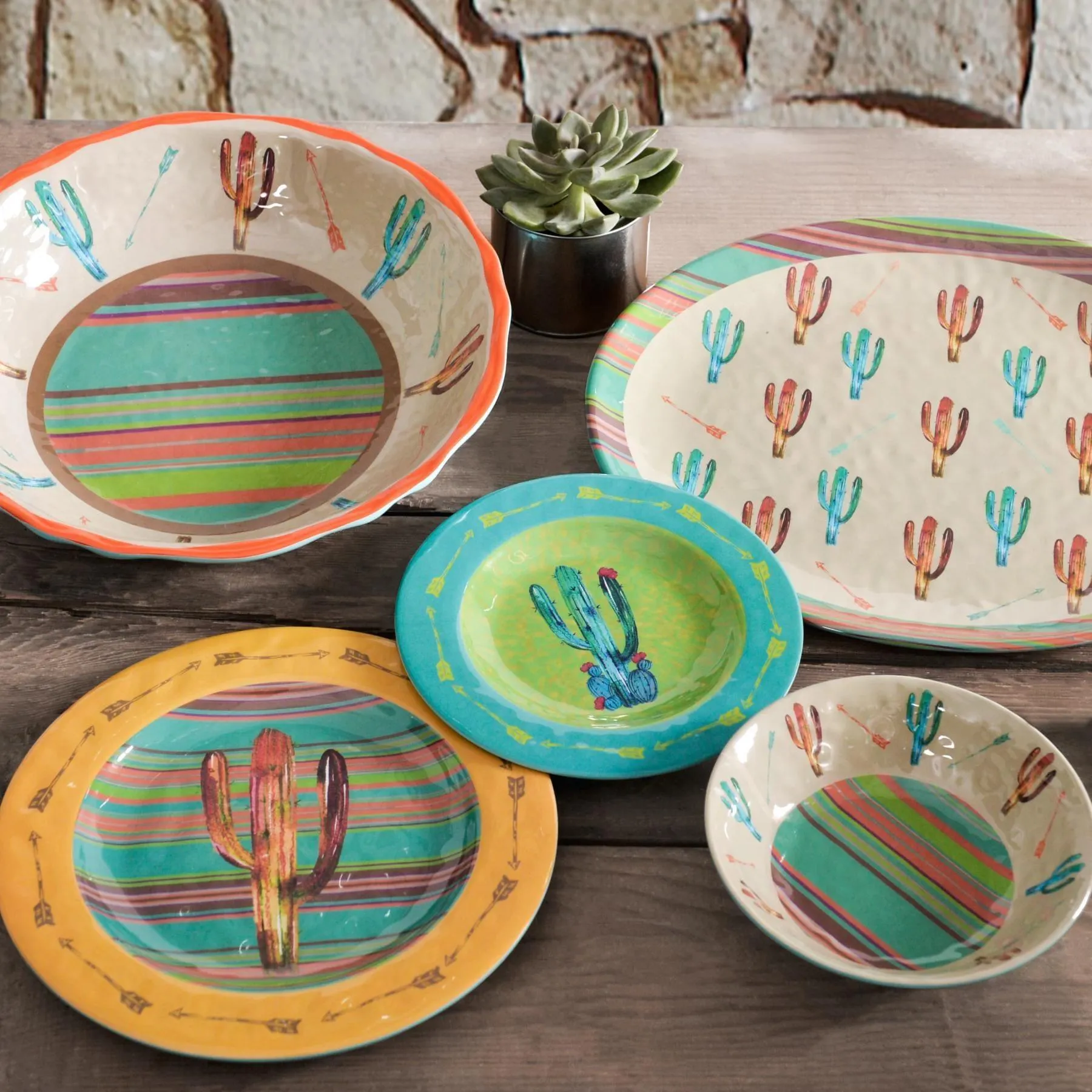 Cactus Melamine Dinner Plates