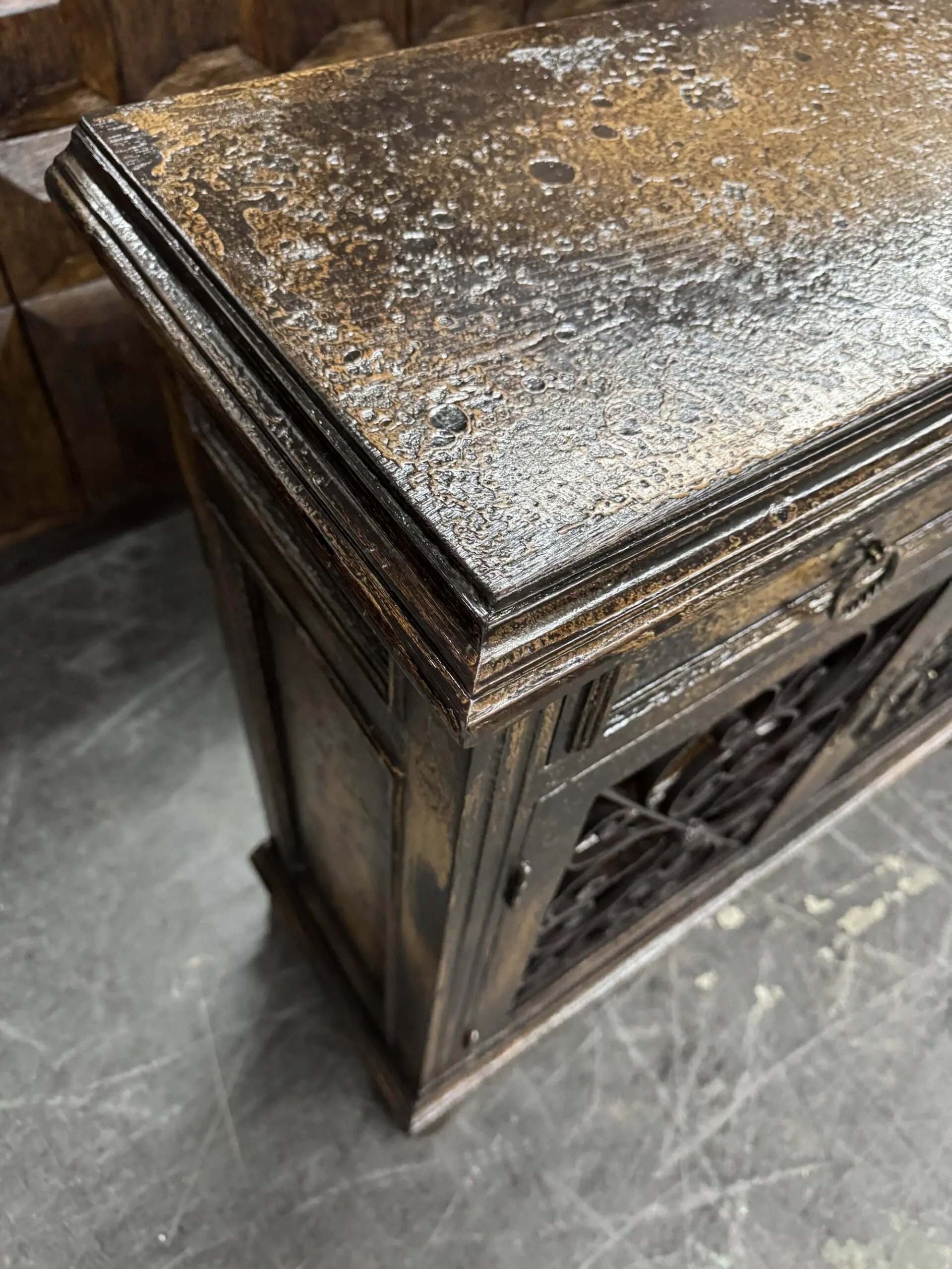 Cerro de Pasco Cabinet - Dark
