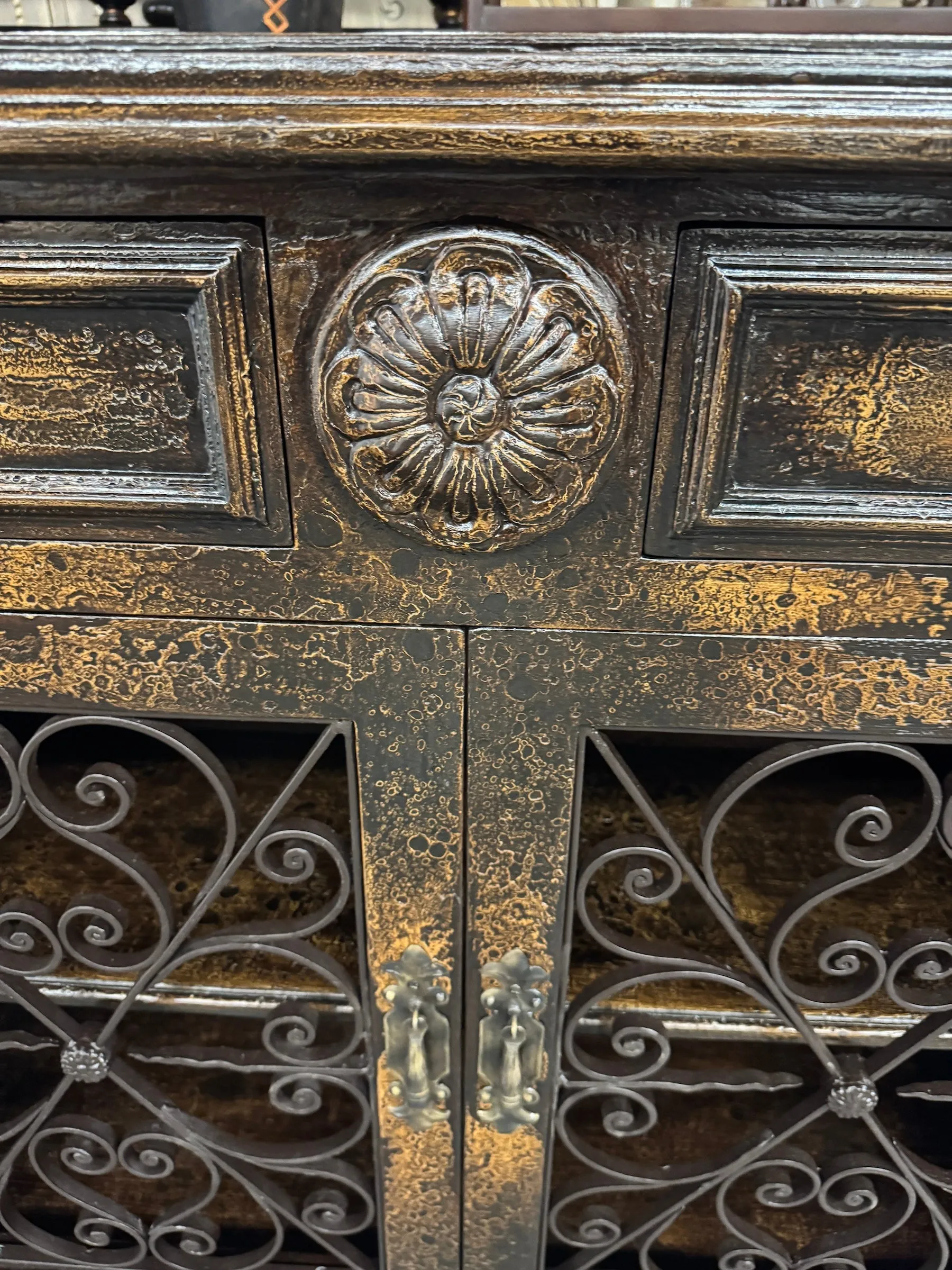 Cerro de Pasco Cabinet - Dark