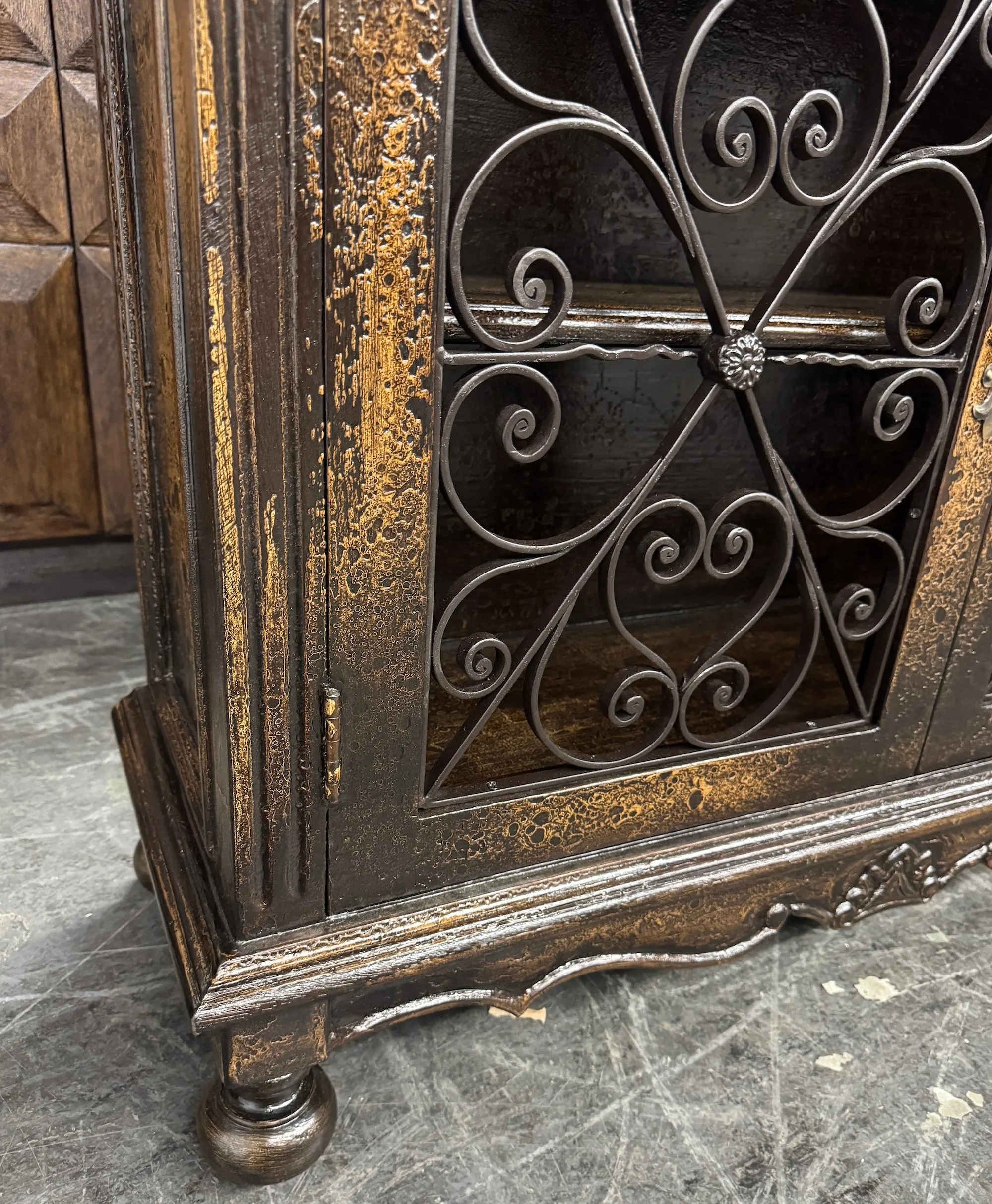 Cerro de Pasco Cabinet - Natural