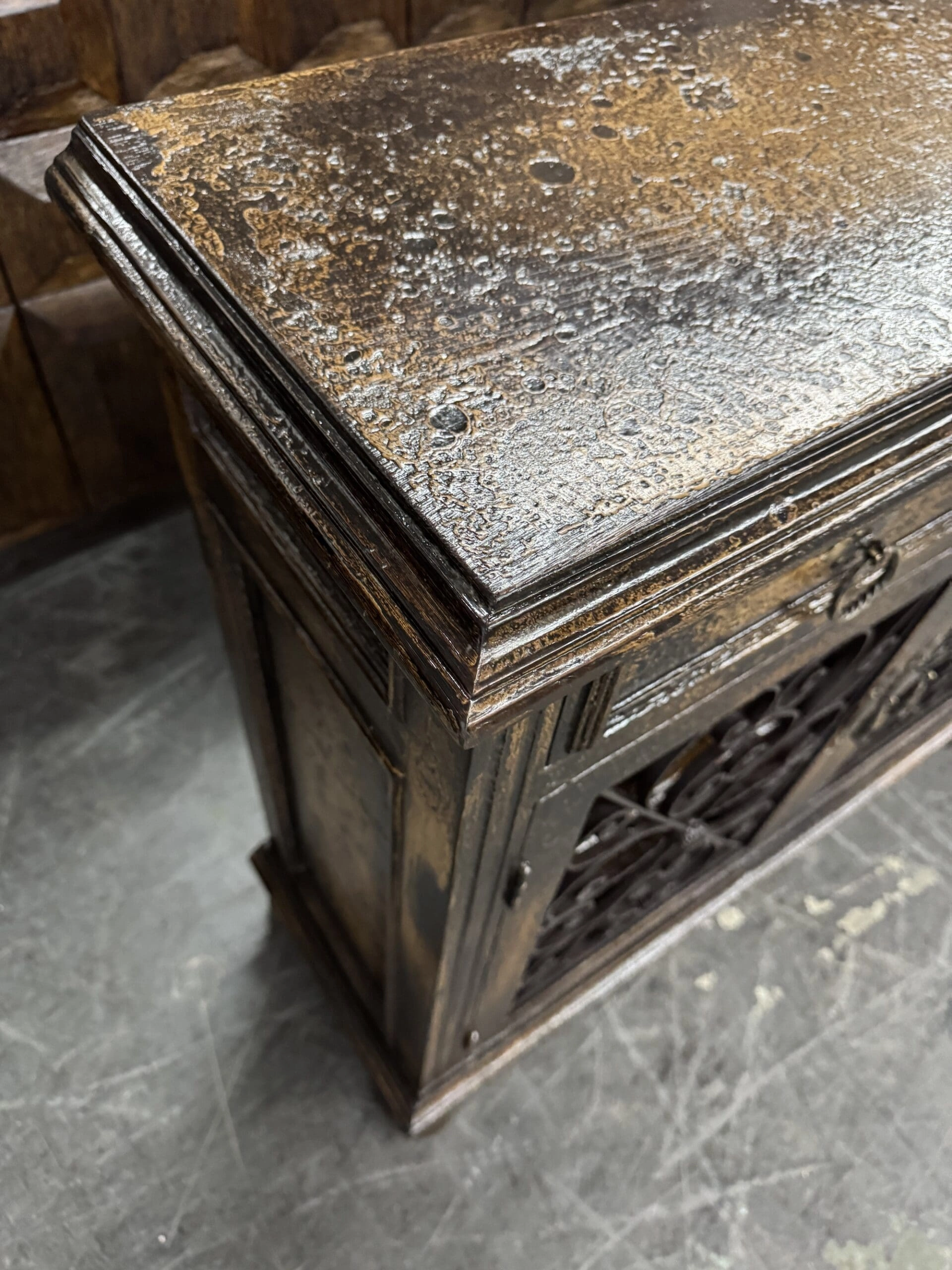Cerro de Pasco Cabinet - Dark