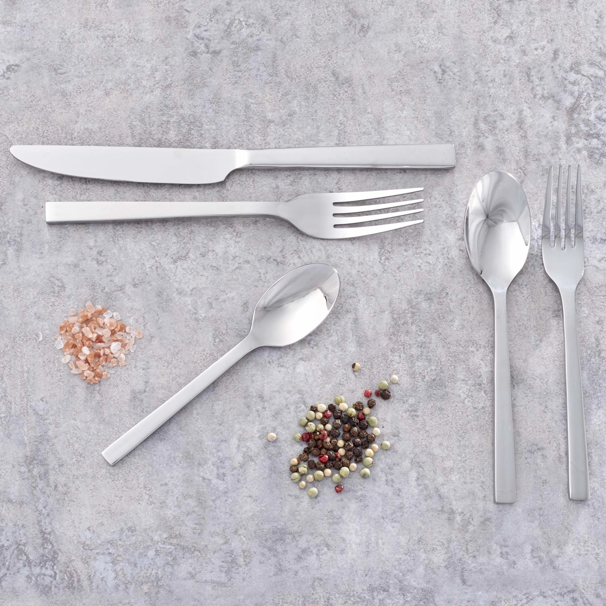 Chefs Table 20 Piece Flatware Set