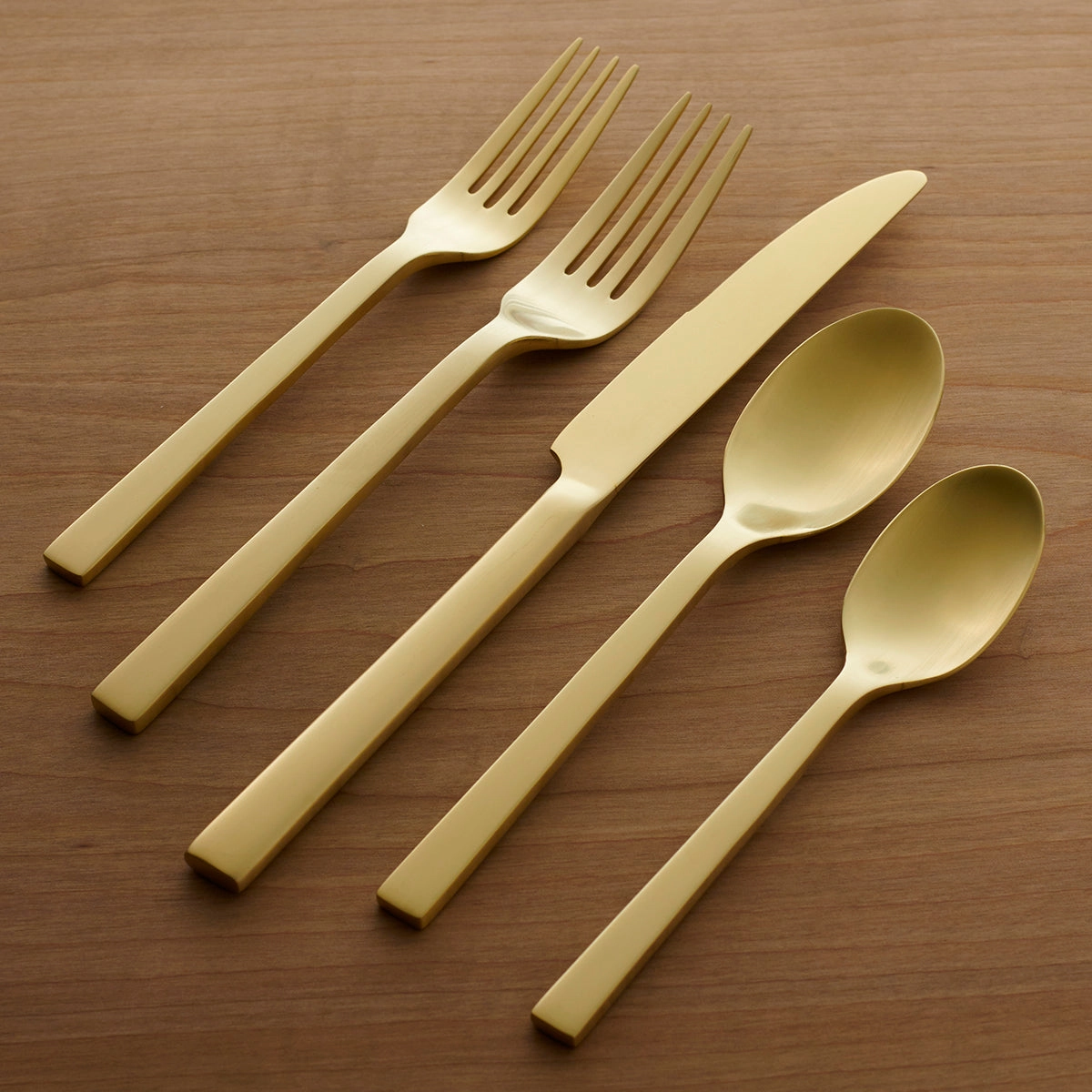 Chefs Table Champagne 20 Piece Flatware Set