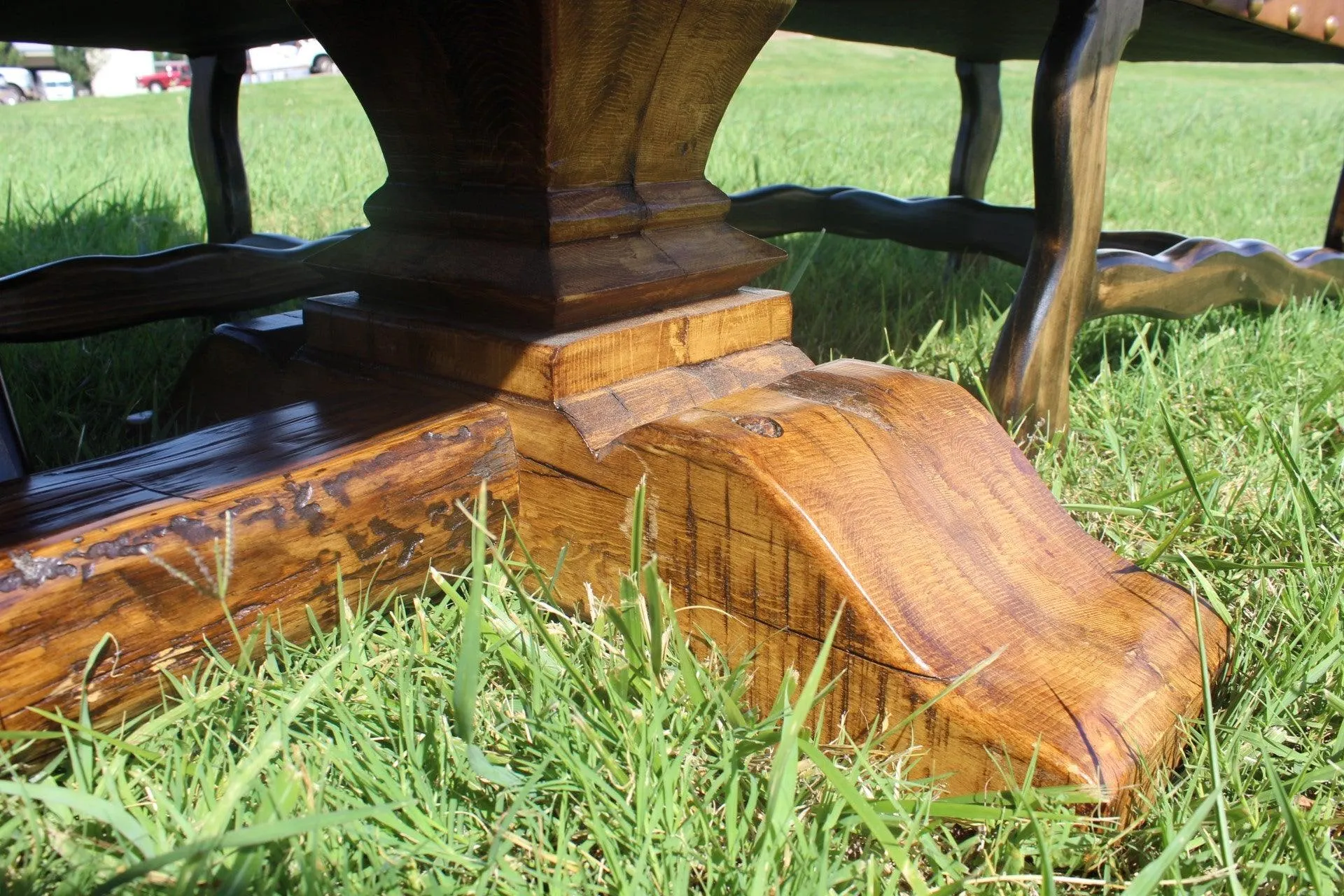 Chihuahua Pine Rustic Dining Tables