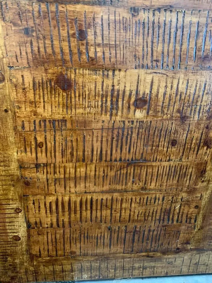 Chihuahua Pine Rustic Dining Tables