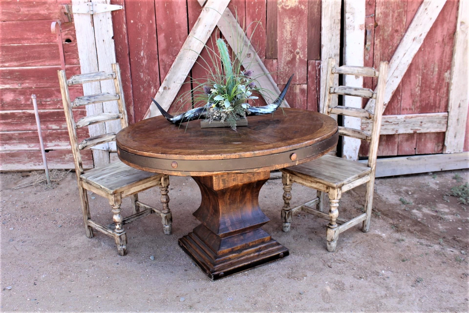 Chihuahua Pine Round Rustic Dining Table
