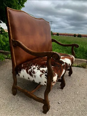 Cowhide & Leather Regency Settee Love Seat gaming chair, computer chair