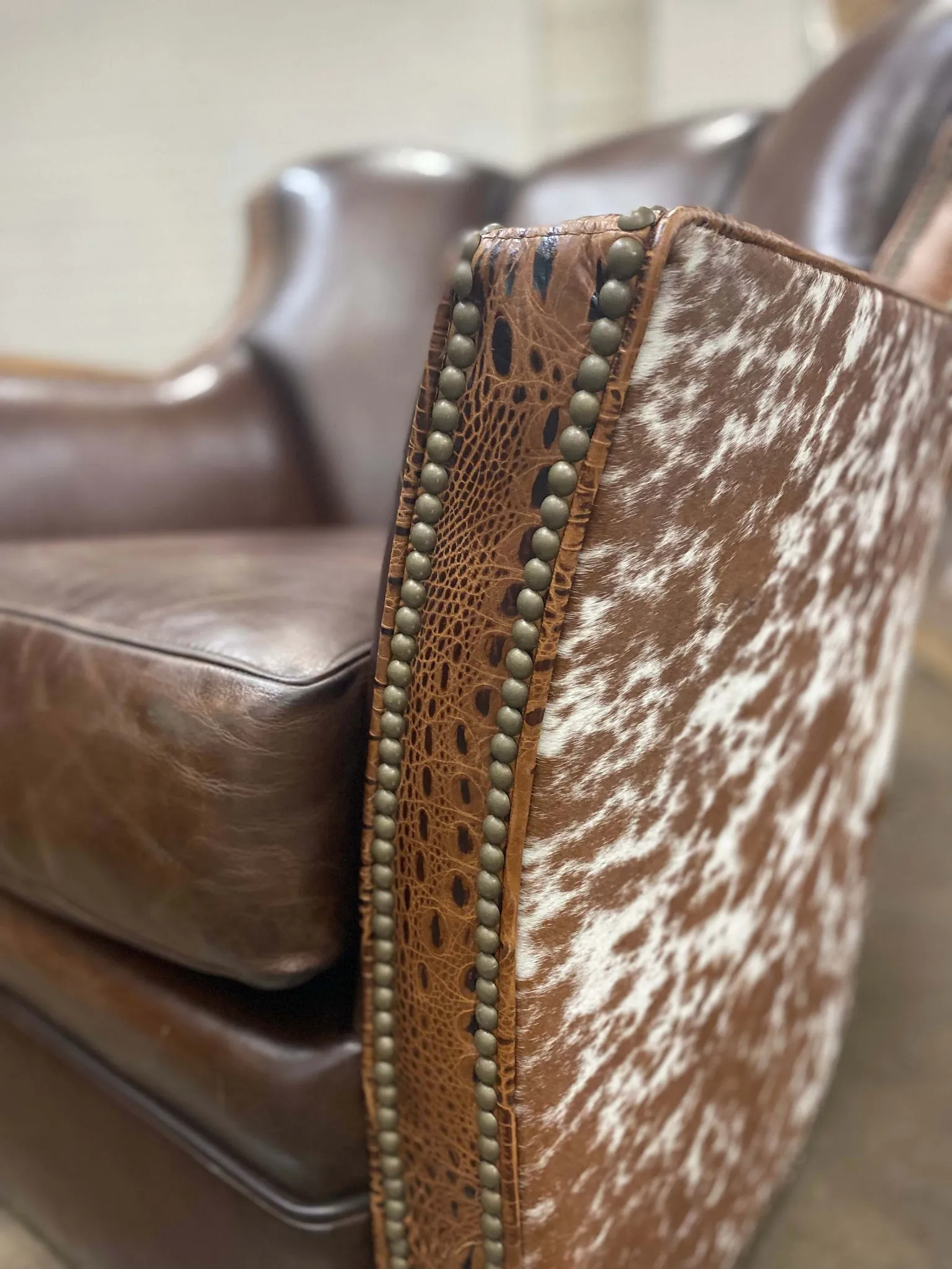 Cowhide & Leather Swivel Chair