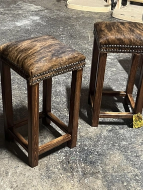 Custom Brisbane Western Bar Stools glassware set, wine glass