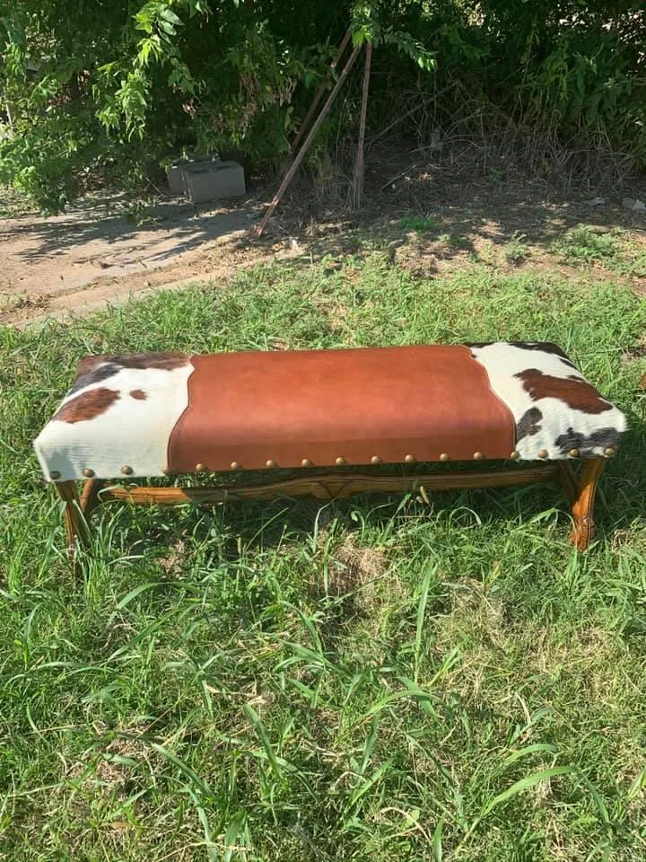 Customizable Cavanah Bench