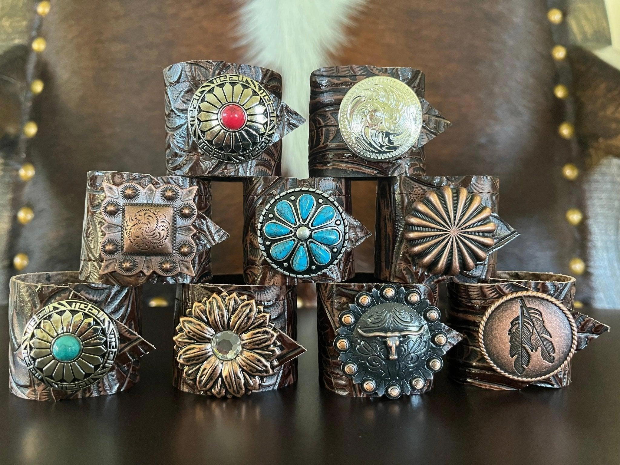 Dallas Tooled Leather Napkin Rings - Color Conchos