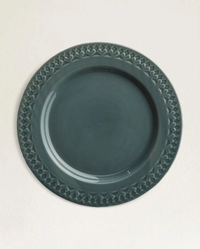 Debossed Salad Plates toilet seat cover, slow close seat