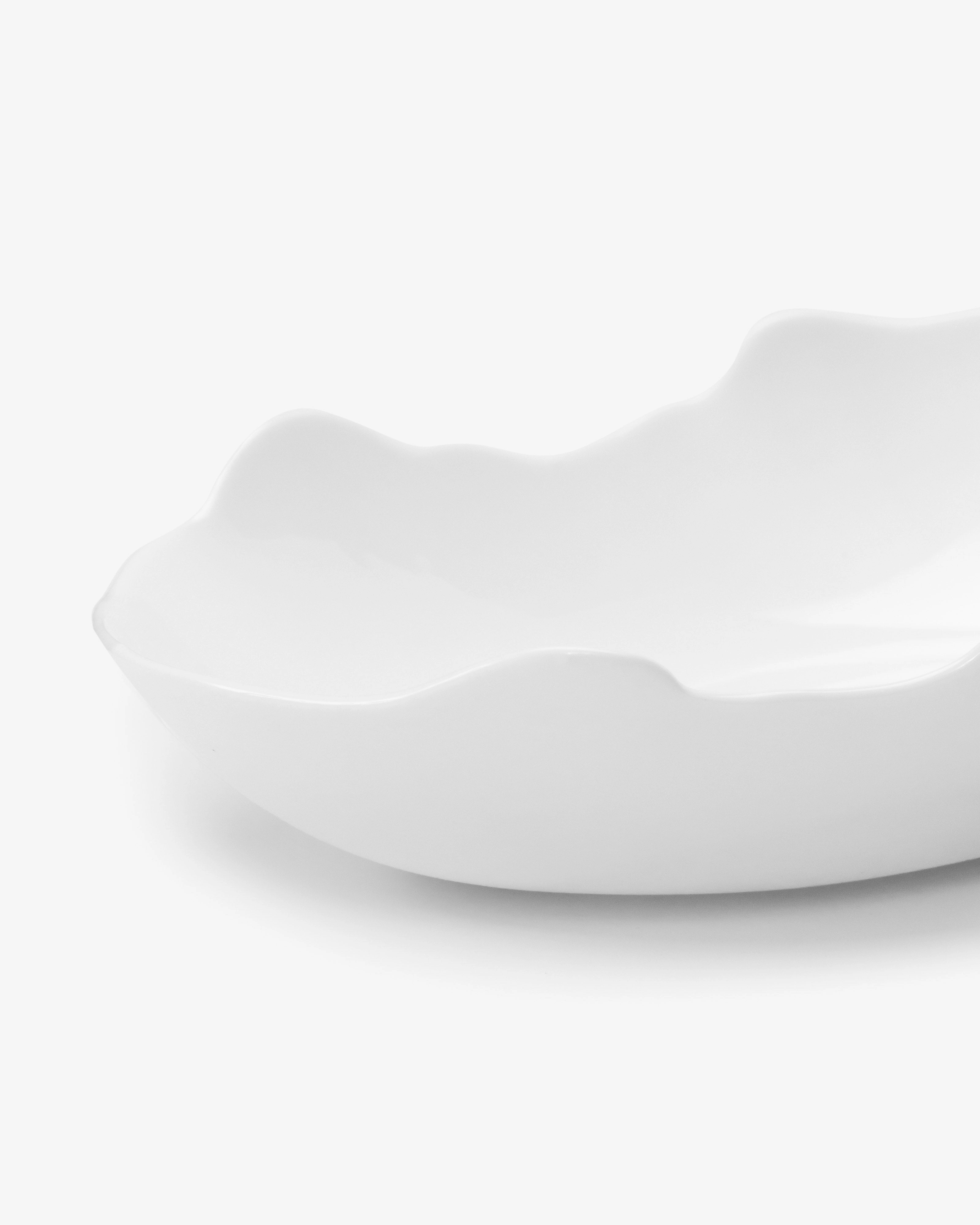 Deep plate oval white Perfect Imperfection