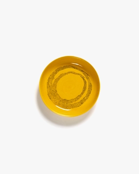 Deep plate yellow - black dots Feast