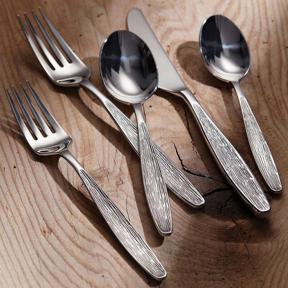 Emerick 65 Piece Flatware Set