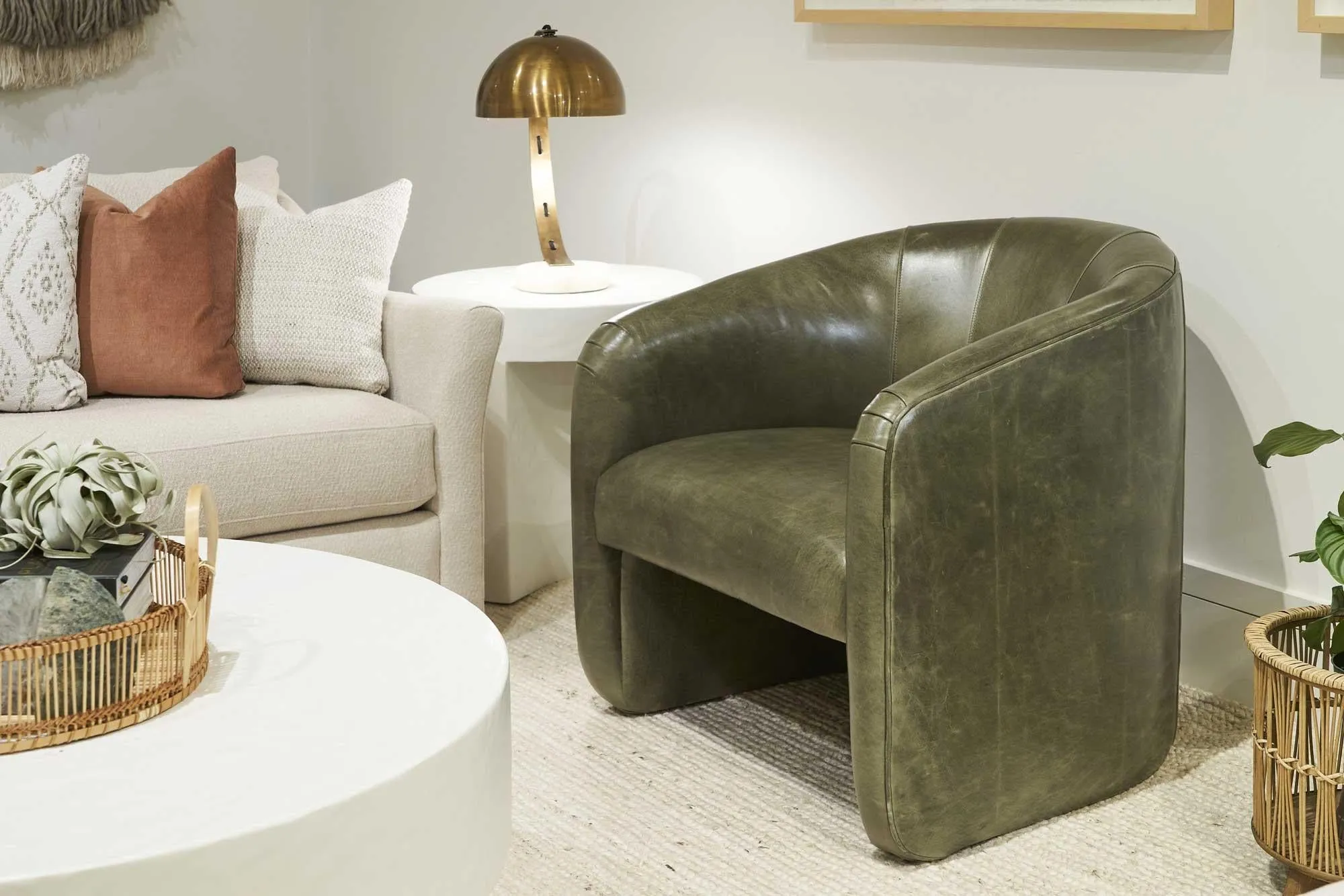 Eve leather Accent Chair