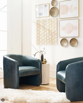 Eve leather Accent Chair glassware set, wine glass