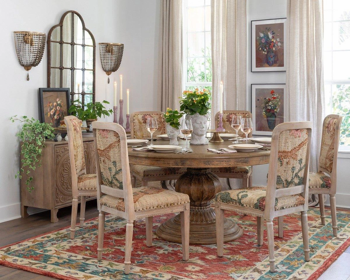 Extendable Pedestal Dining Table