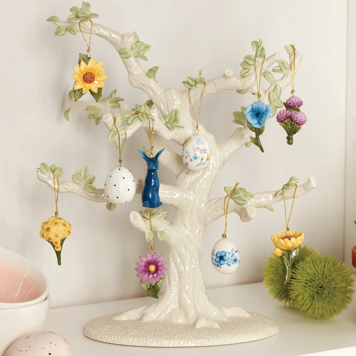 Floral Easter 11-Piece Ornament & Tree Set