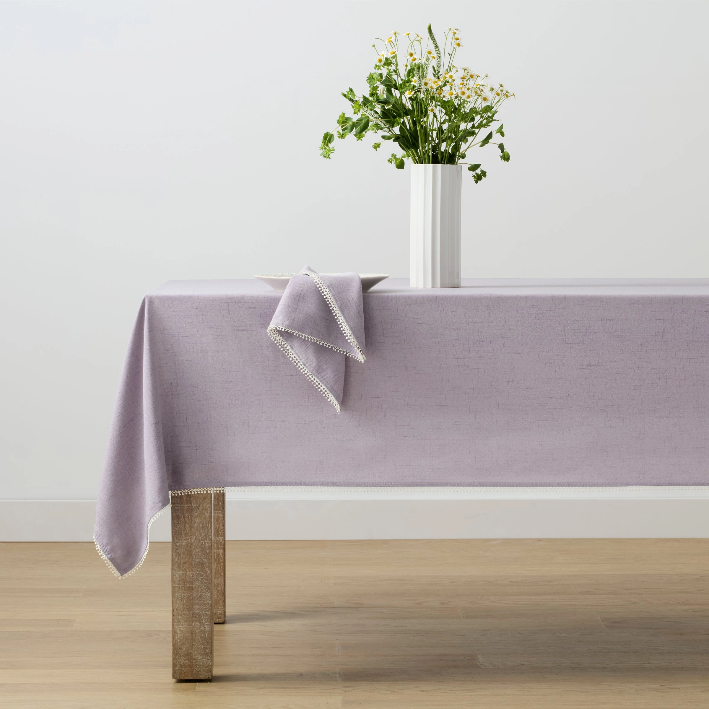 French Perle Violet 60X84 Tablecloth