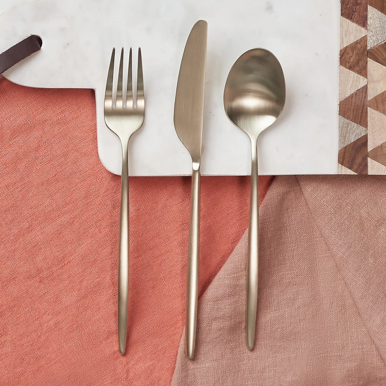 Gaze Champagne Satin 20 Piece Flatware Set