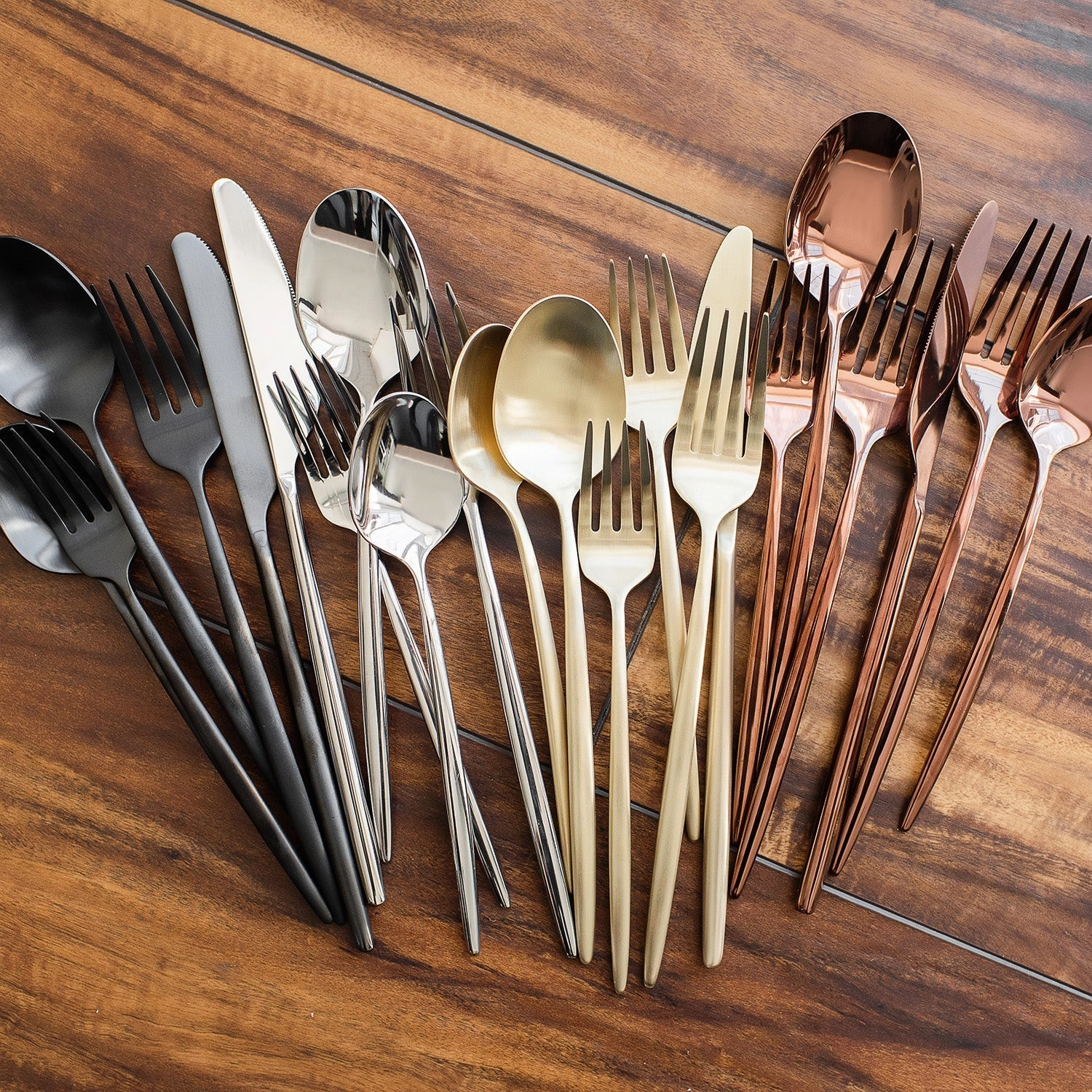 Gaze Champagne Satin 20 Piece Flatware Set
