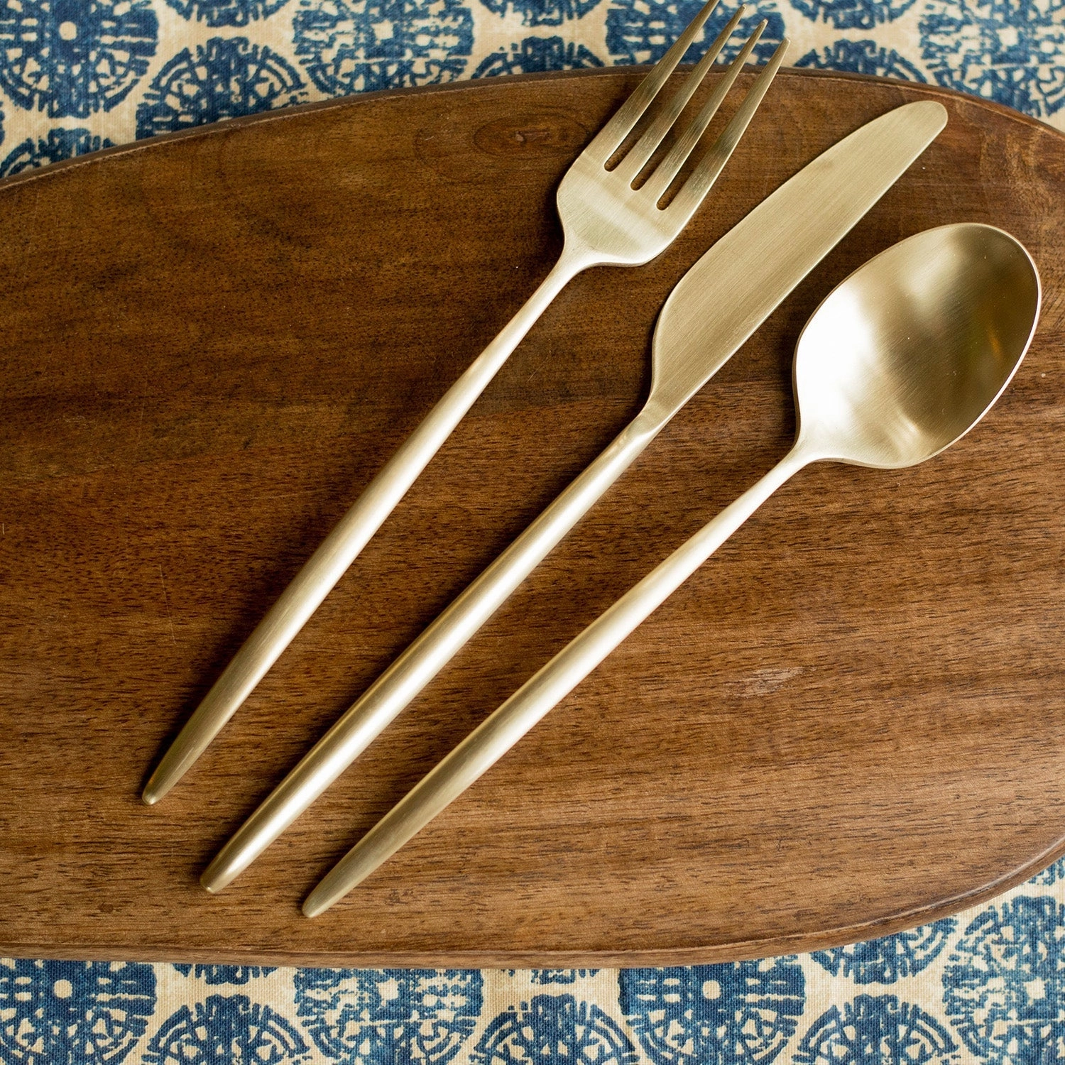 Gaze Champagne Satin 20 Piece Flatware Set