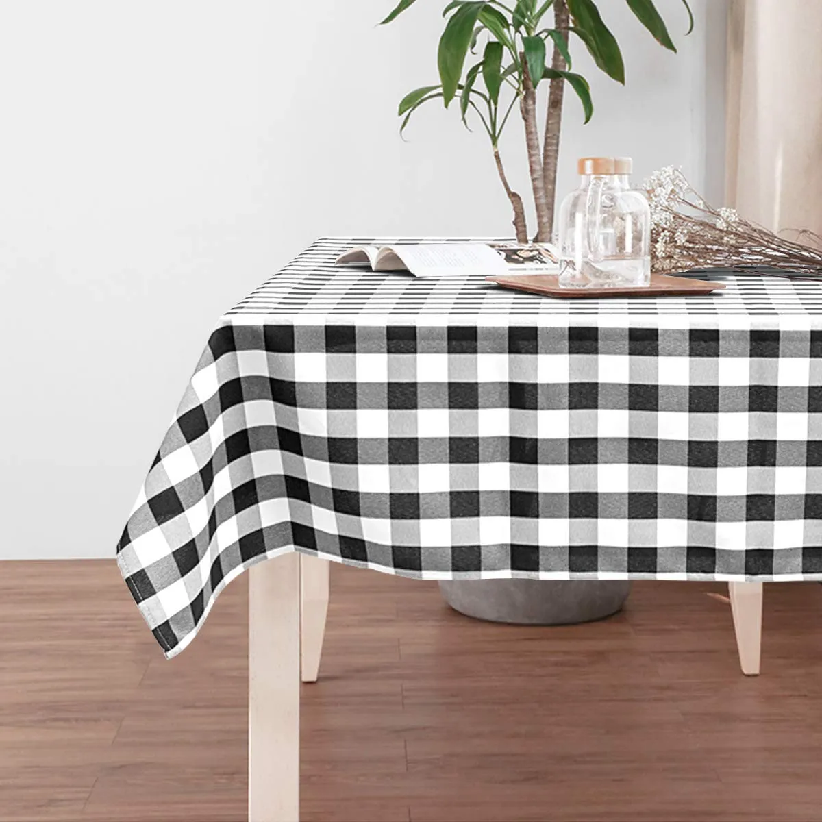 Giantex Decorative Buffalo Plaid Table Cover for Kitchen Dining Wedding Party farmhouse dining table, extendable dining table