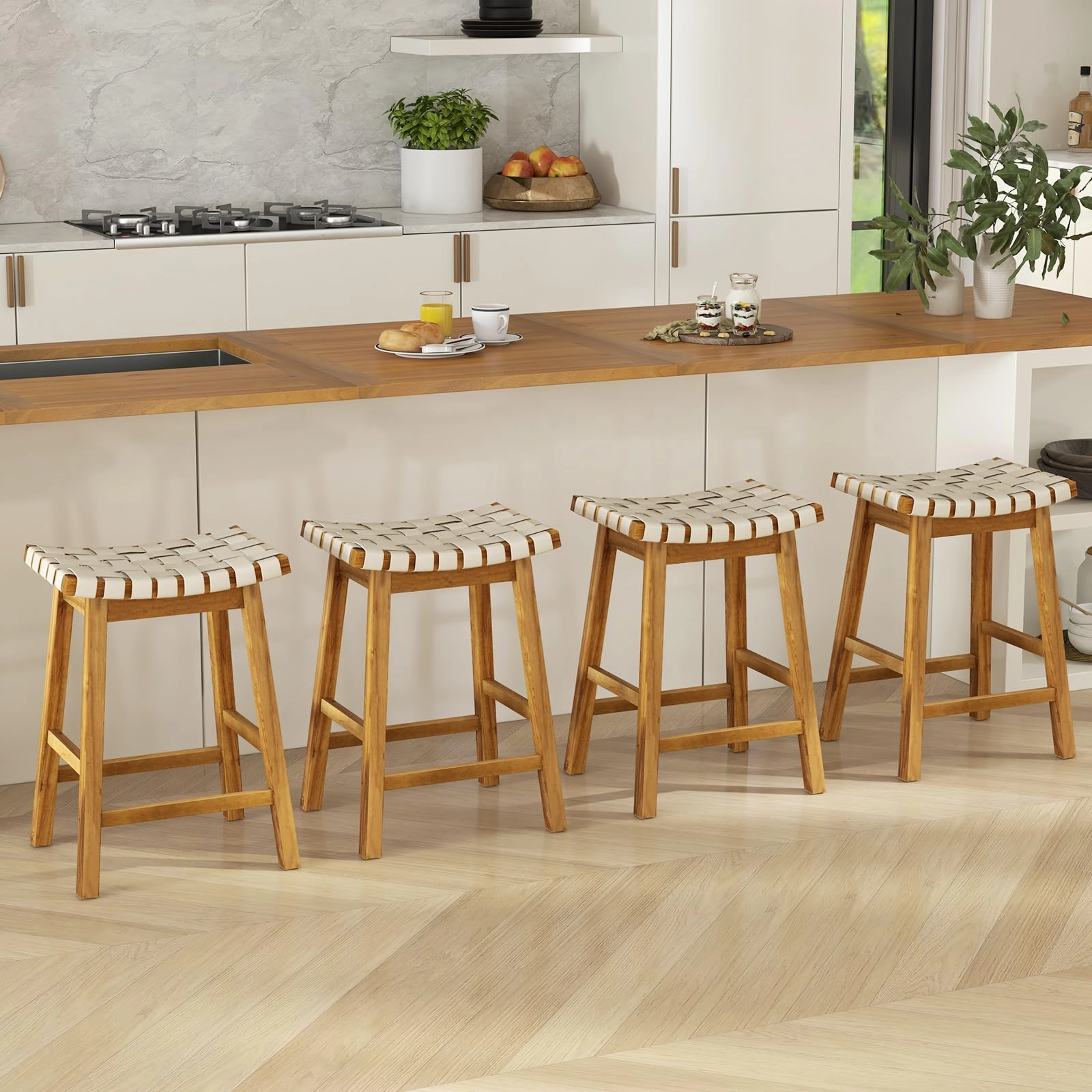 Giantex 25.5/31" Woven Bar Stools Set of 2/4, Faux PU Leather Counter Height Saddle Stools with Woven Curved Seat