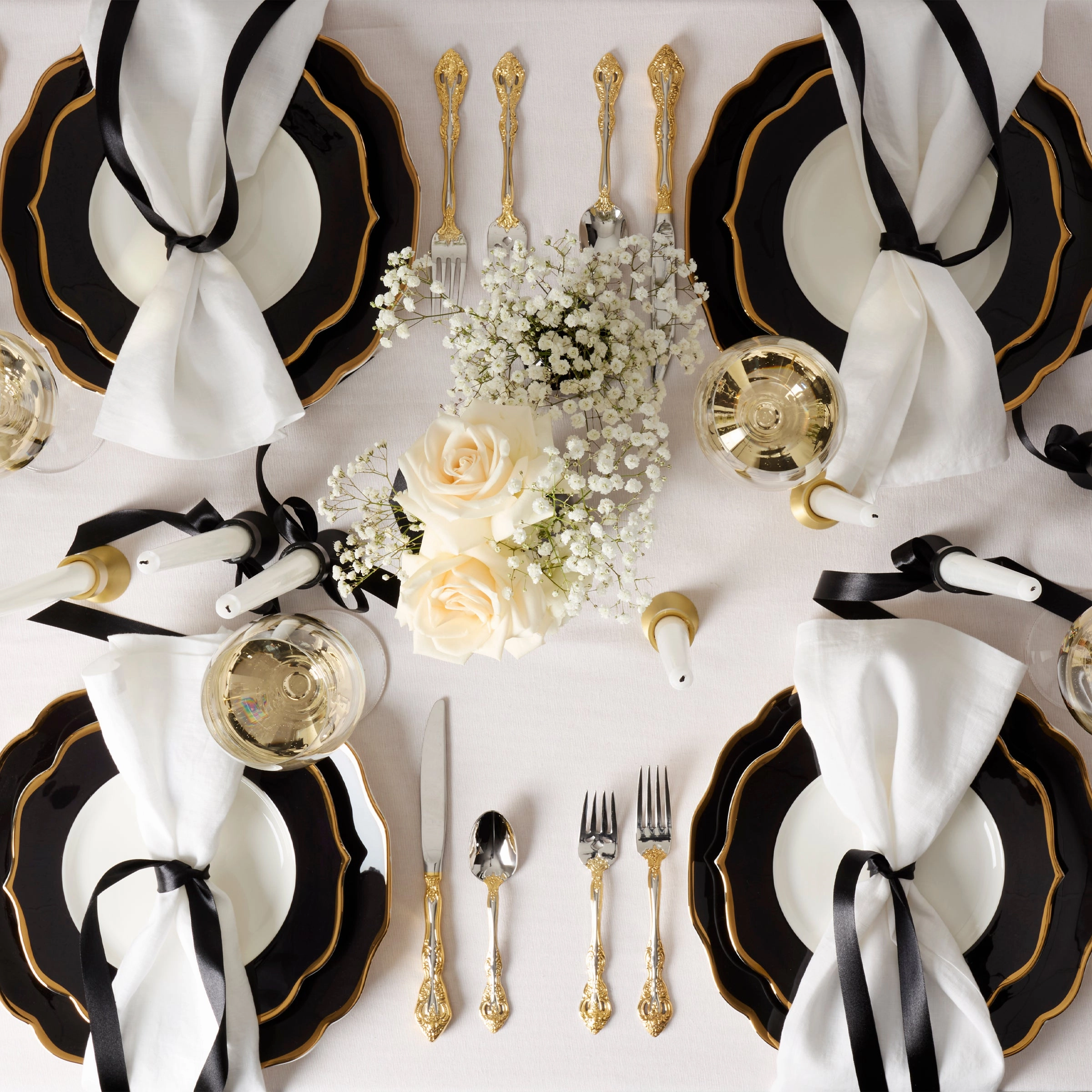Golden Michelangelo 20 Piece Flatware Set
