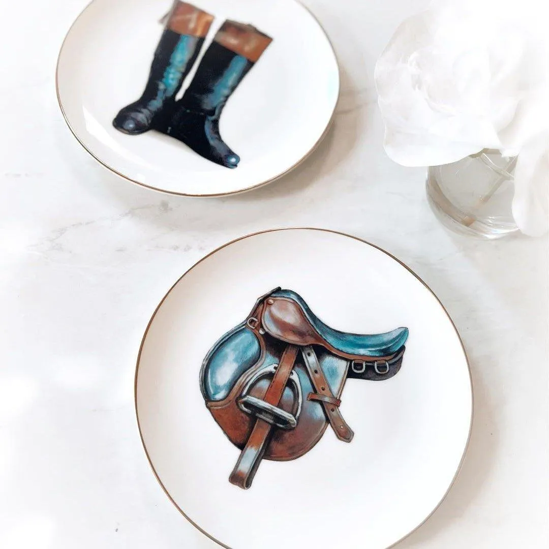 Heels Down English Riding Boot Plate