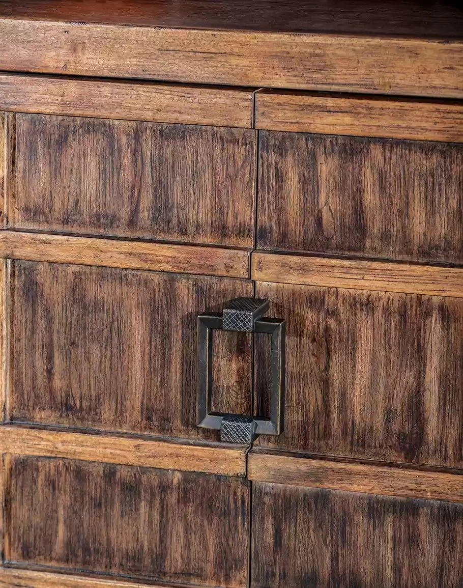 Hickory 4-Door Sideboard