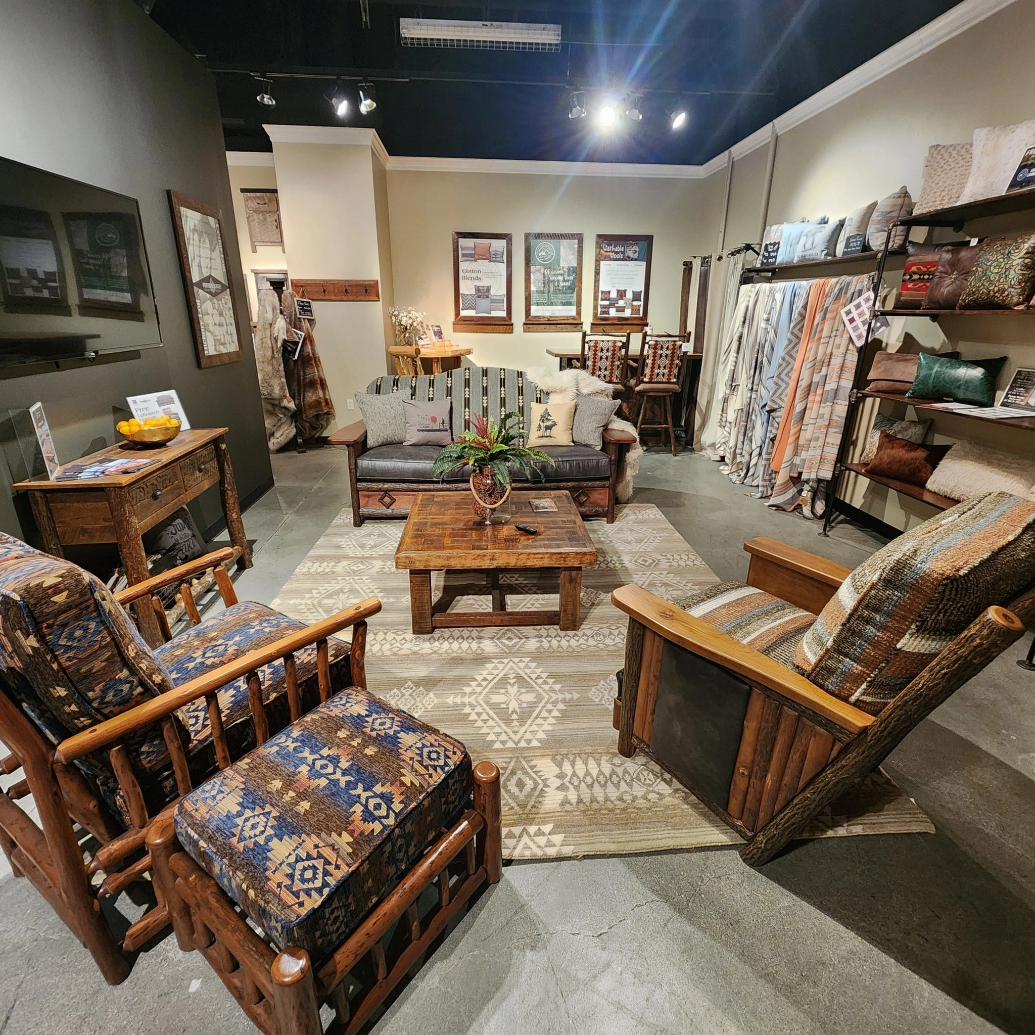 Hickory Peak Lounge Chair & Ottoman