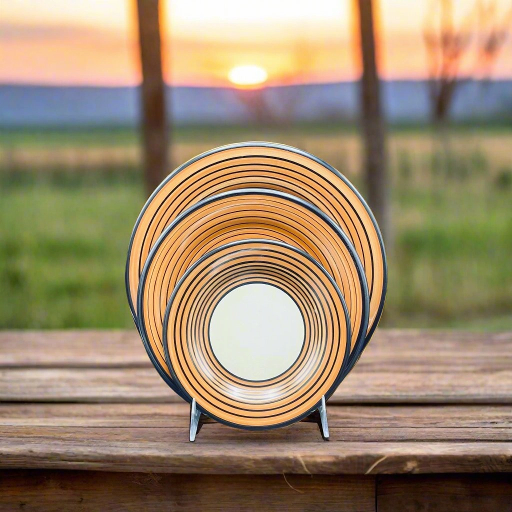 Horizon Salt and Pepper Shakers