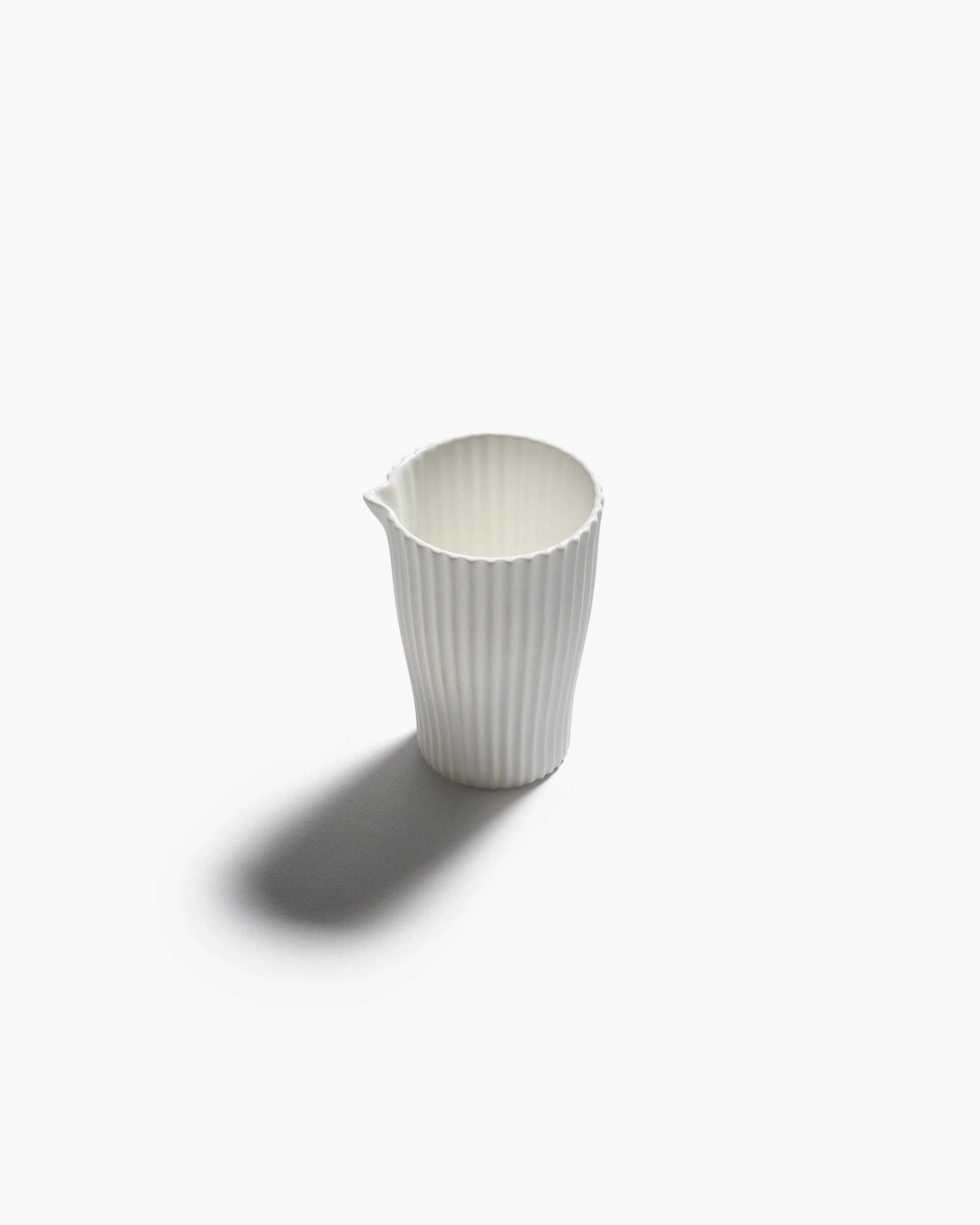 Jug S white Nido